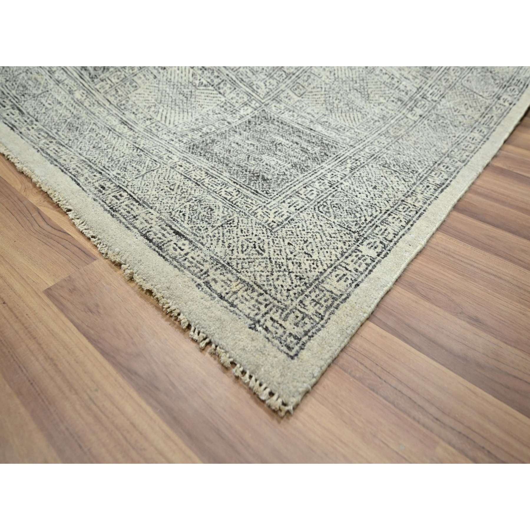 Transitional-Hand-Knotted-Rug-382880