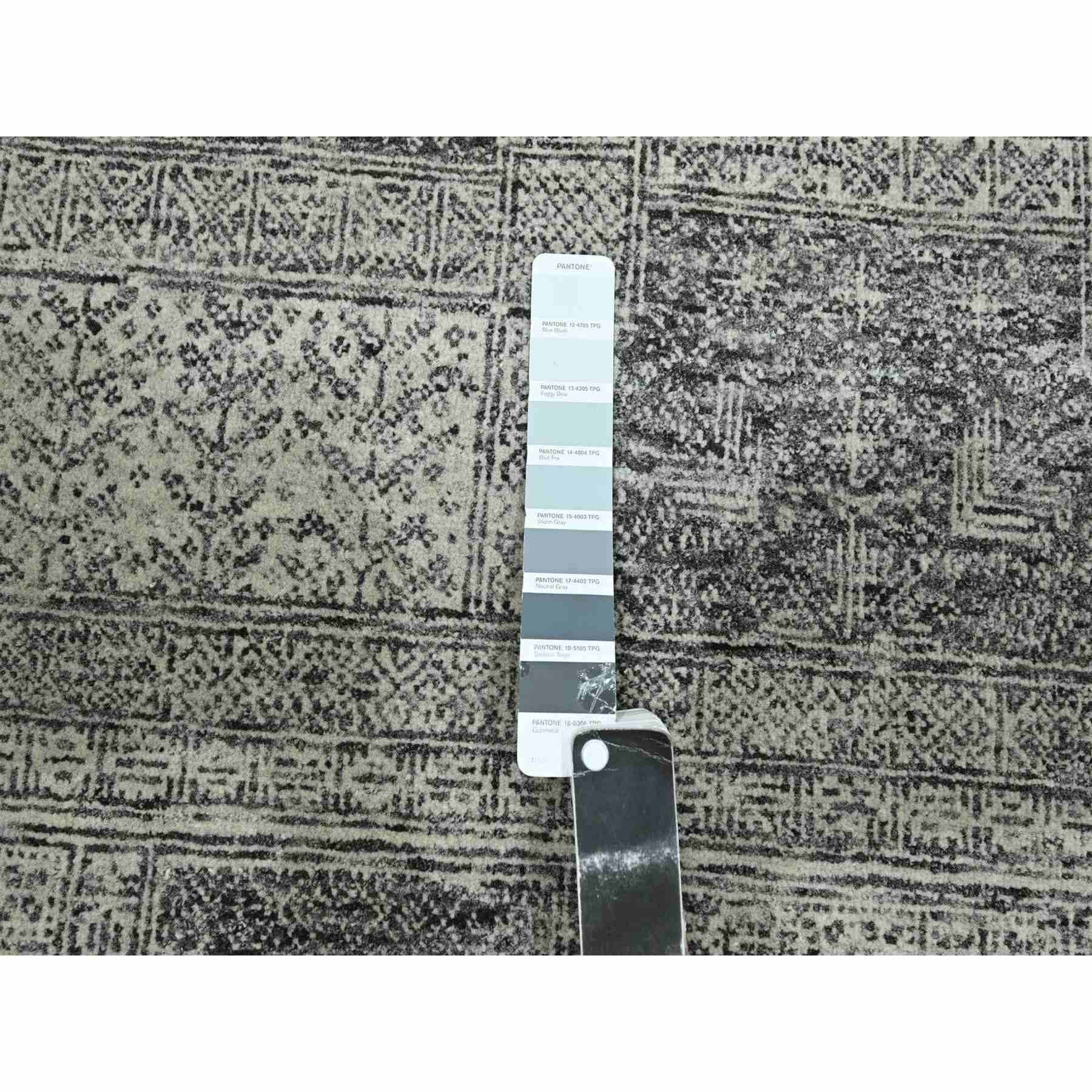 Transitional-Hand-Knotted-Rug-382880