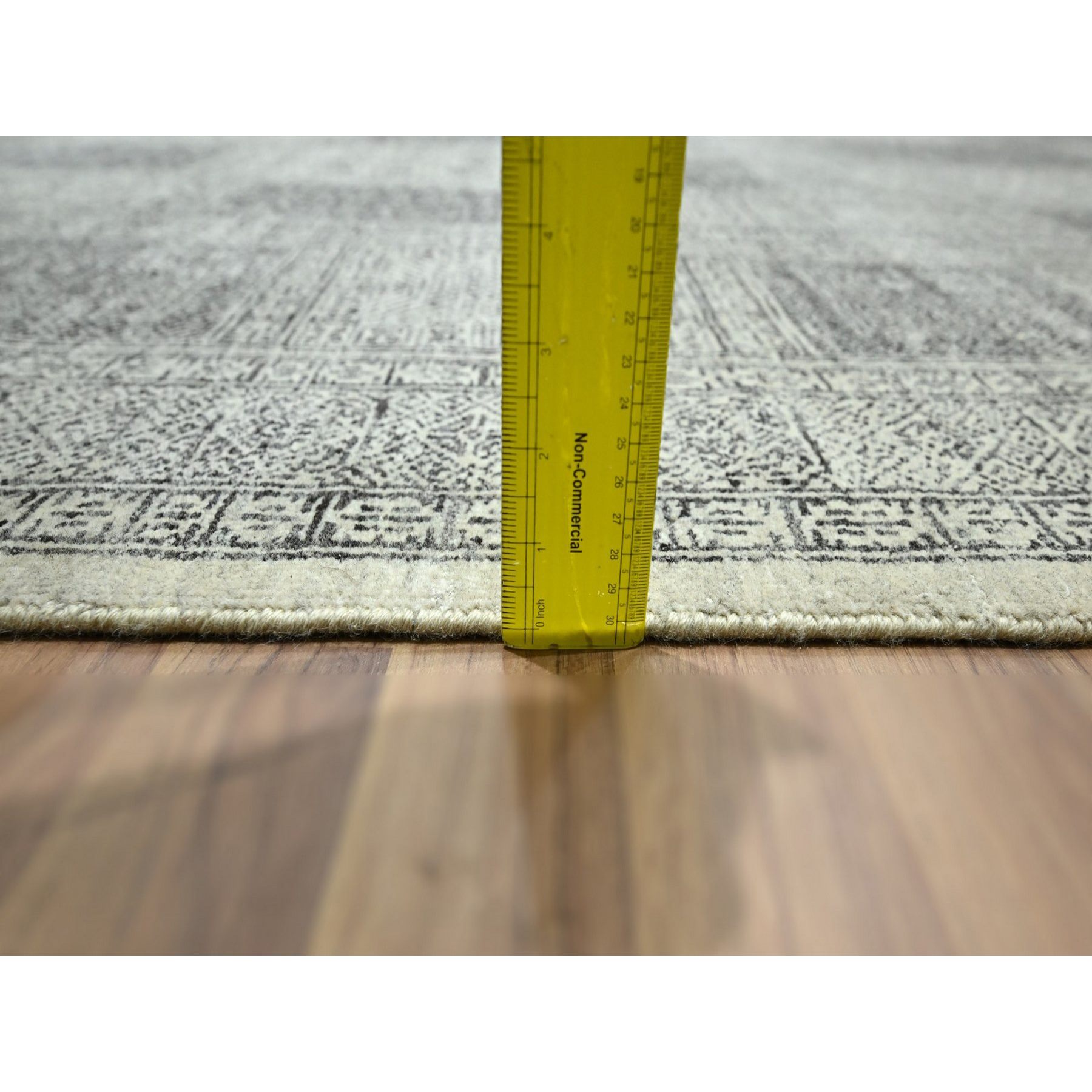 Transitional-Hand-Knotted-Rug-382880