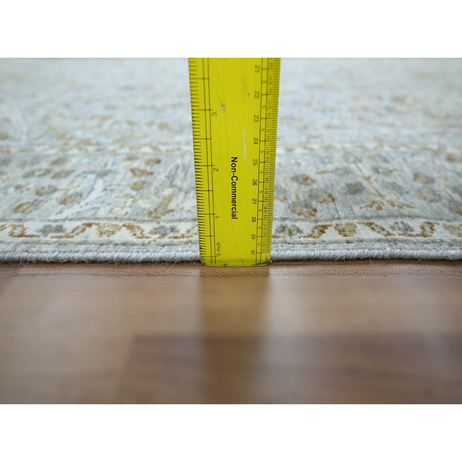 Fine-Oriental-Hand-Knotted-Rug-385005