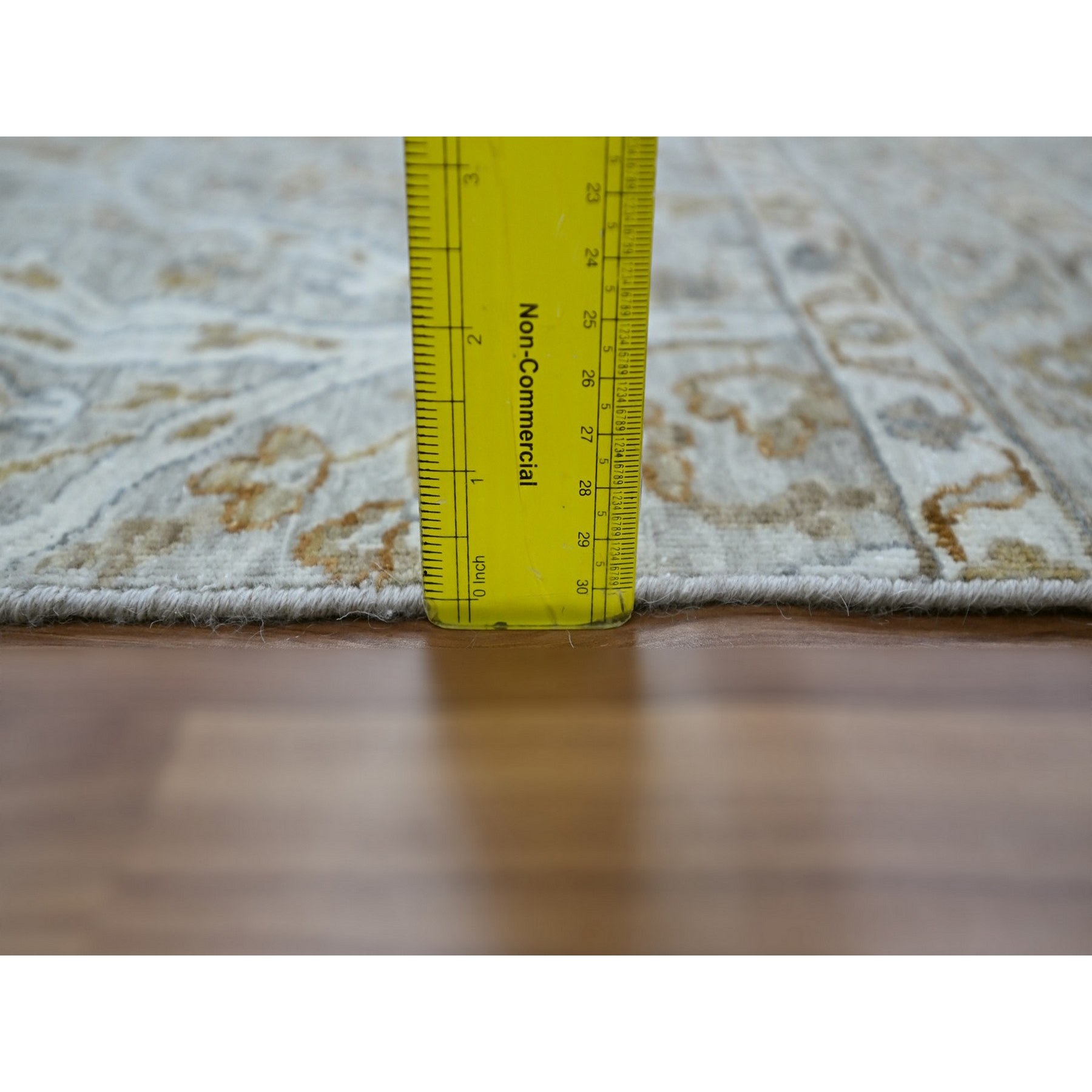 Fine-Oriental-Hand-Knotted-Rug-385010