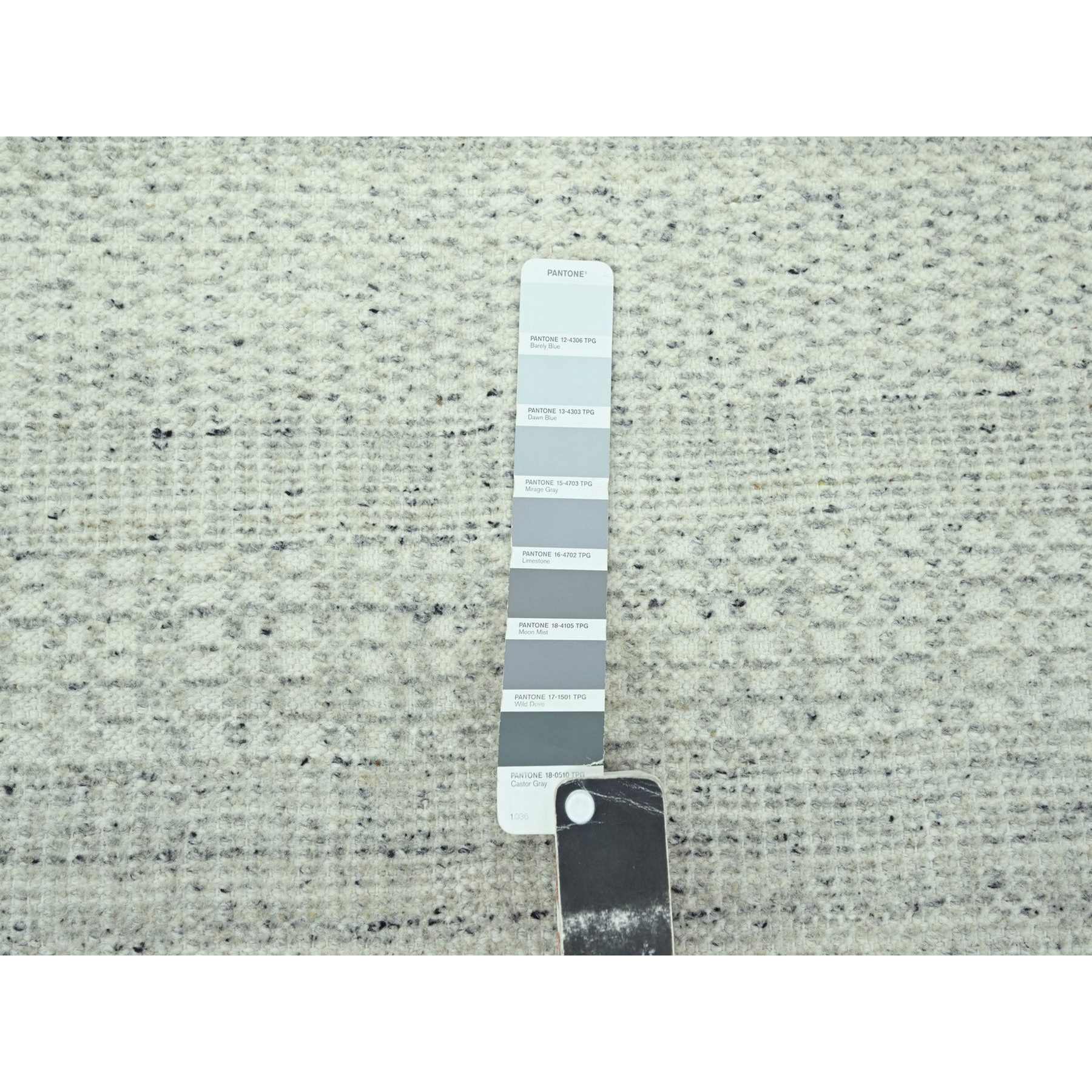 Modern-and-Contemporary-Hand-Knotted-Rug-385325
