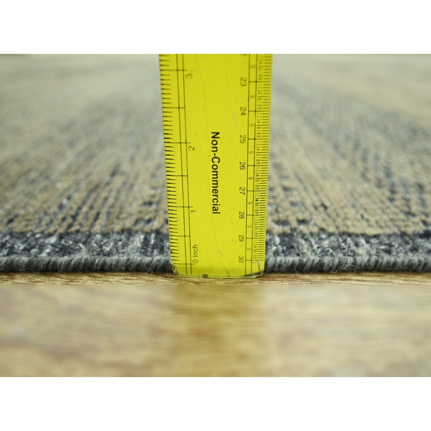 Modern-and-Contemporary-Hand-Knotted-Rug-385360