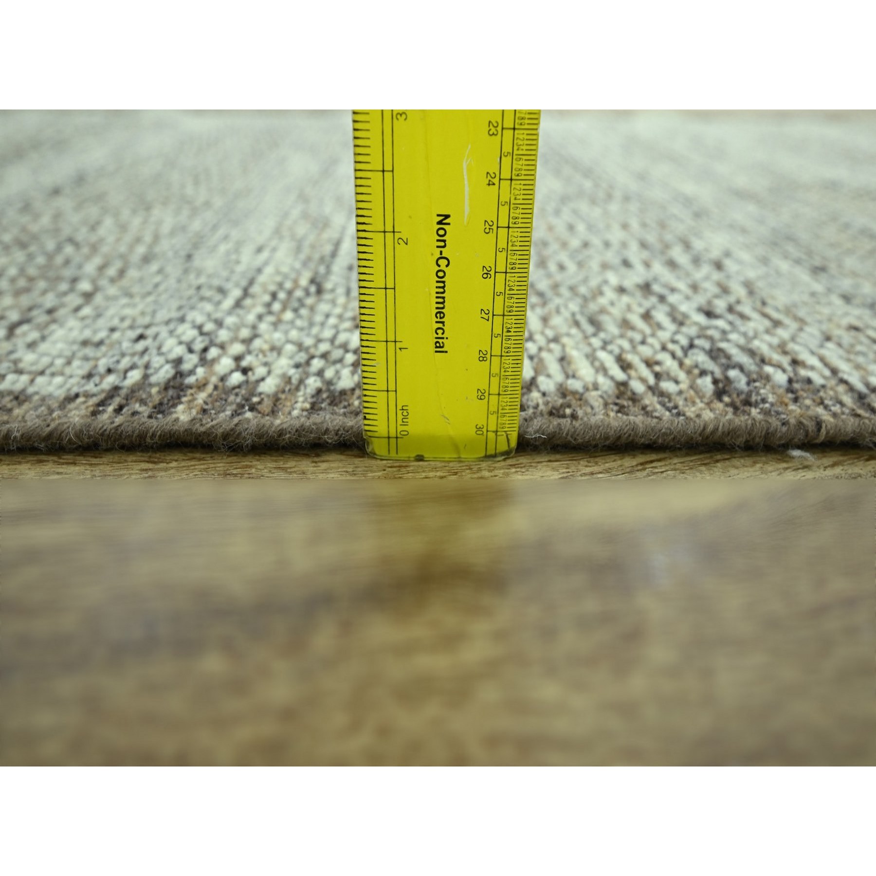 Modern-and-Contemporary-Hand-Knotted-Rug-385365