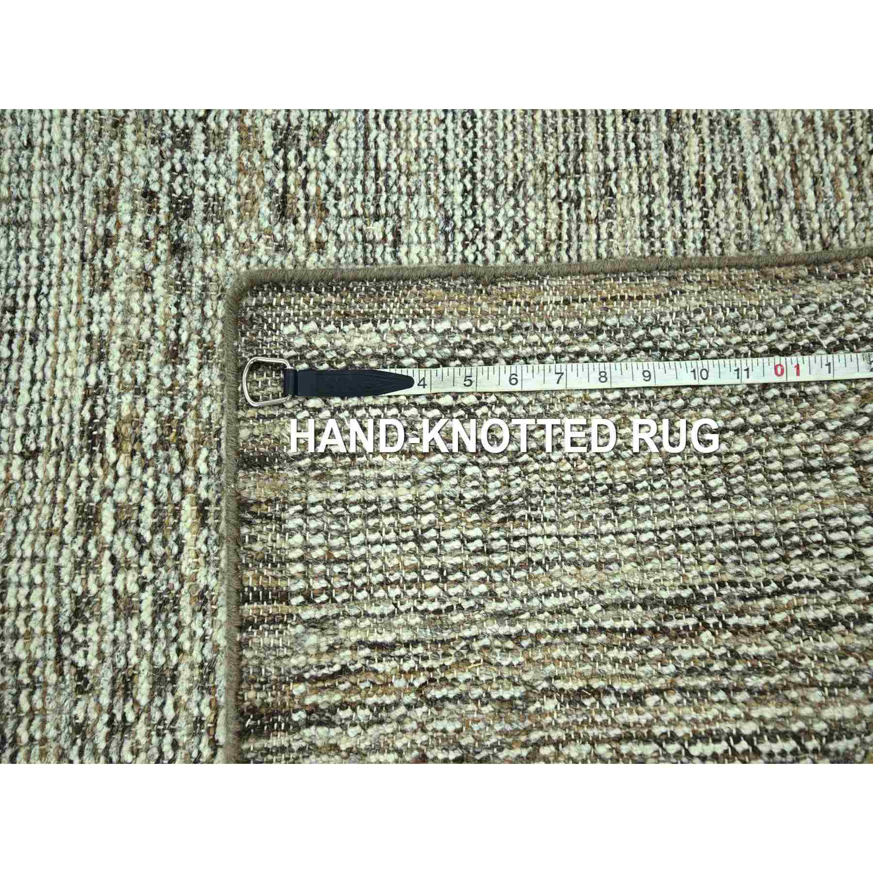 Modern-and-Contemporary-Hand-Knotted-Rug-385365