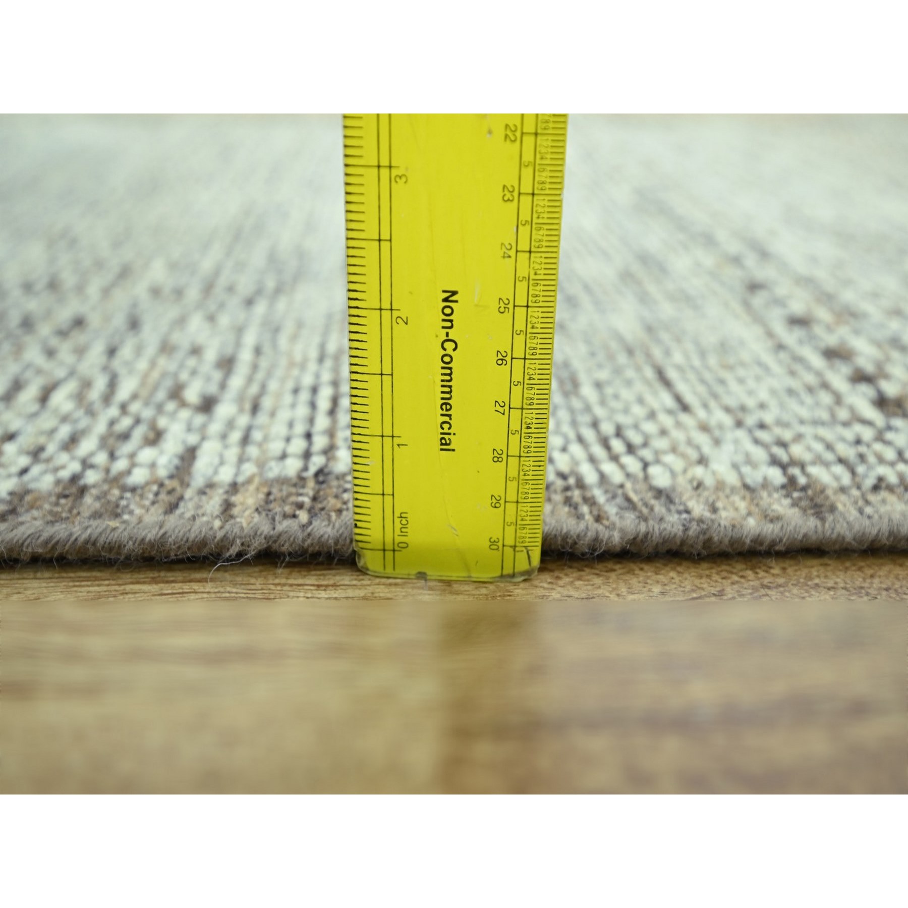 Modern-and-Contemporary-Hand-Knotted-Rug-385375