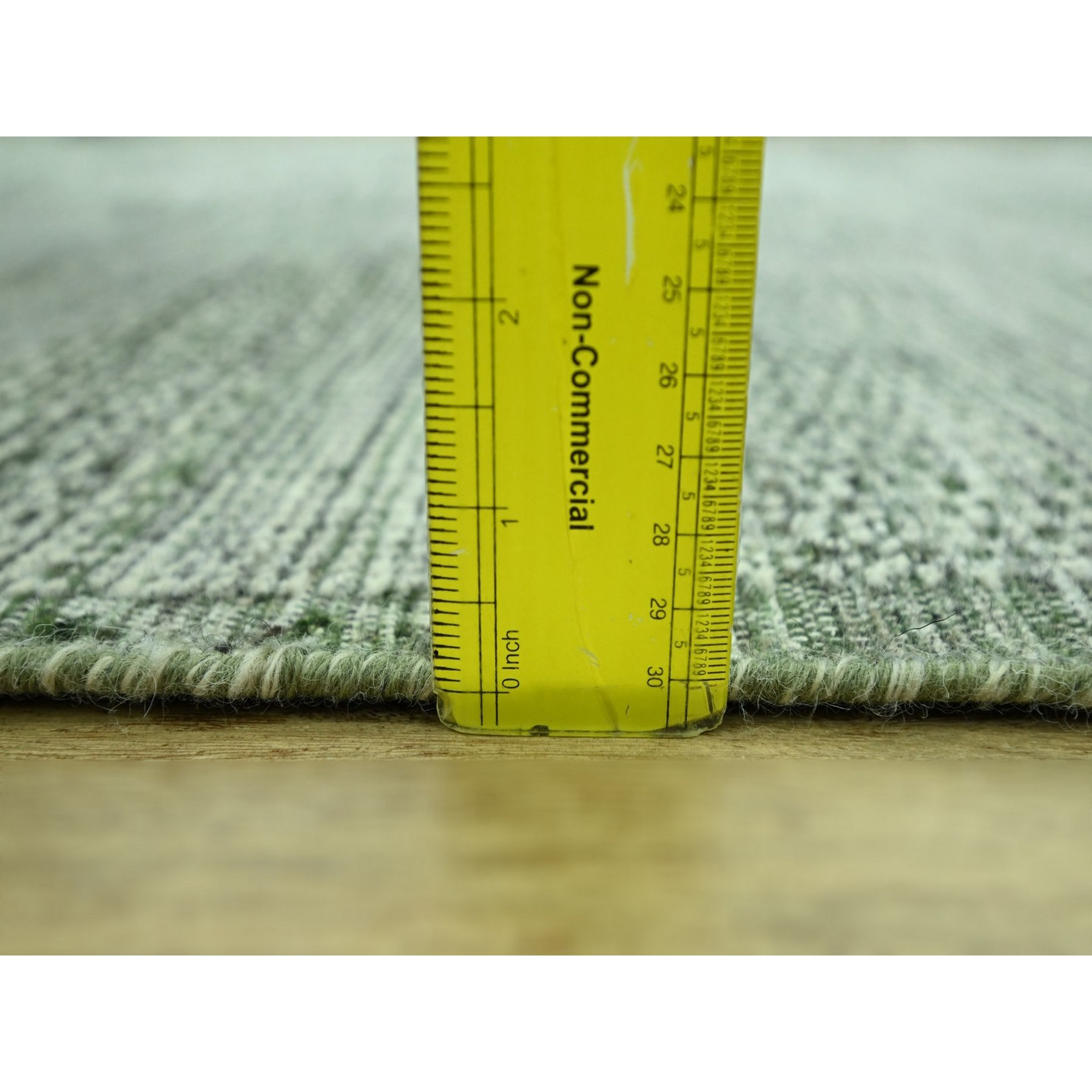 Modern-and-Contemporary-Hand-Knotted-Rug-385390