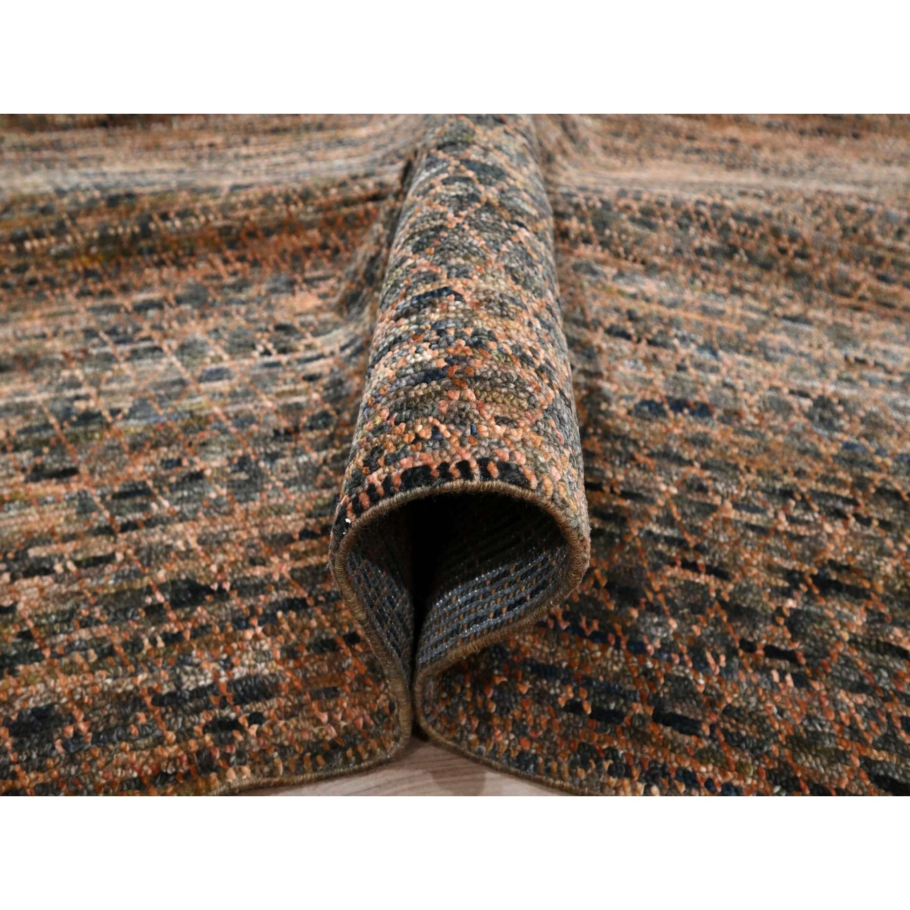 Modern-and-Contemporary-Hand-Knotted-Rug-385510
