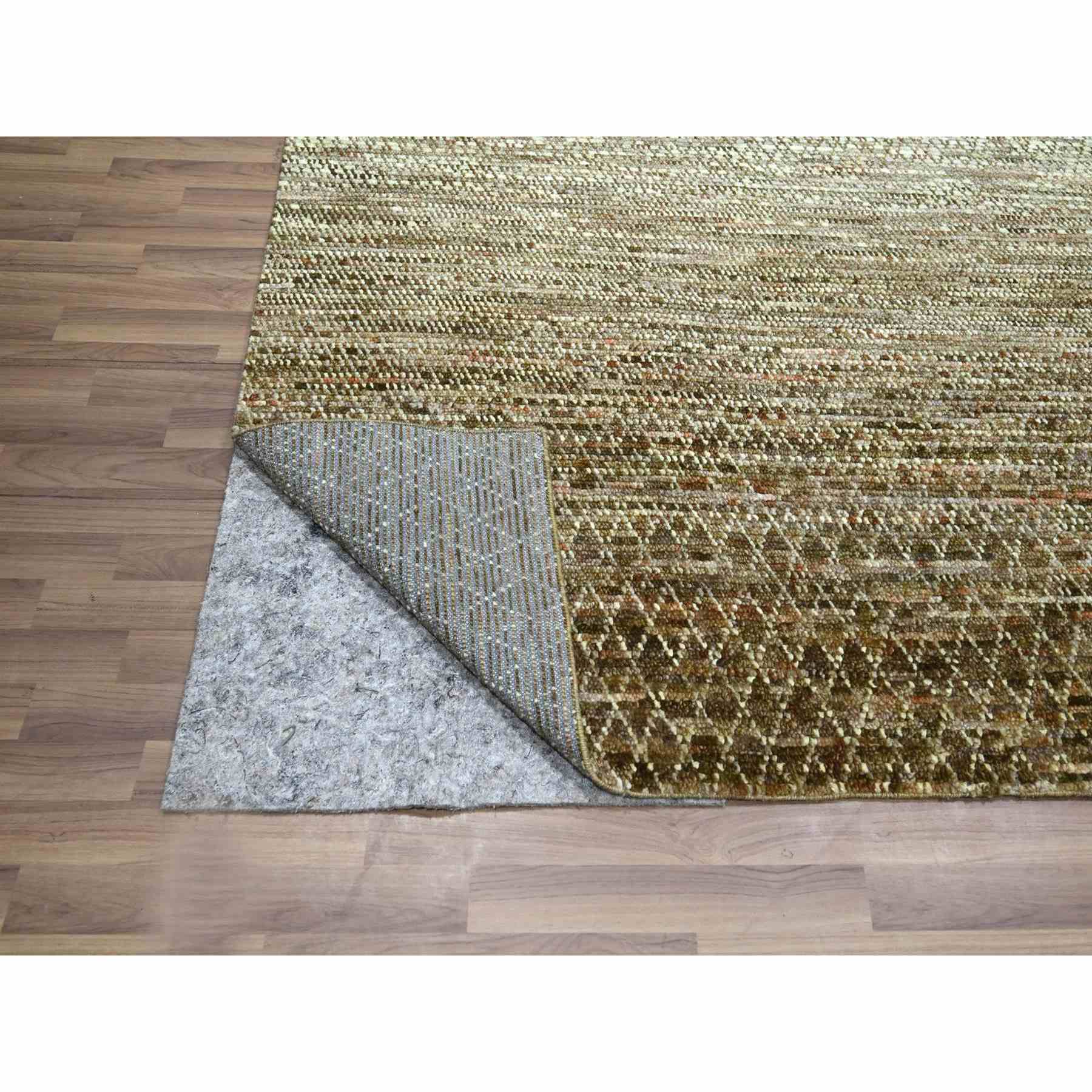 Modern-and-Contemporary-Hand-Knotted-Rug-385540