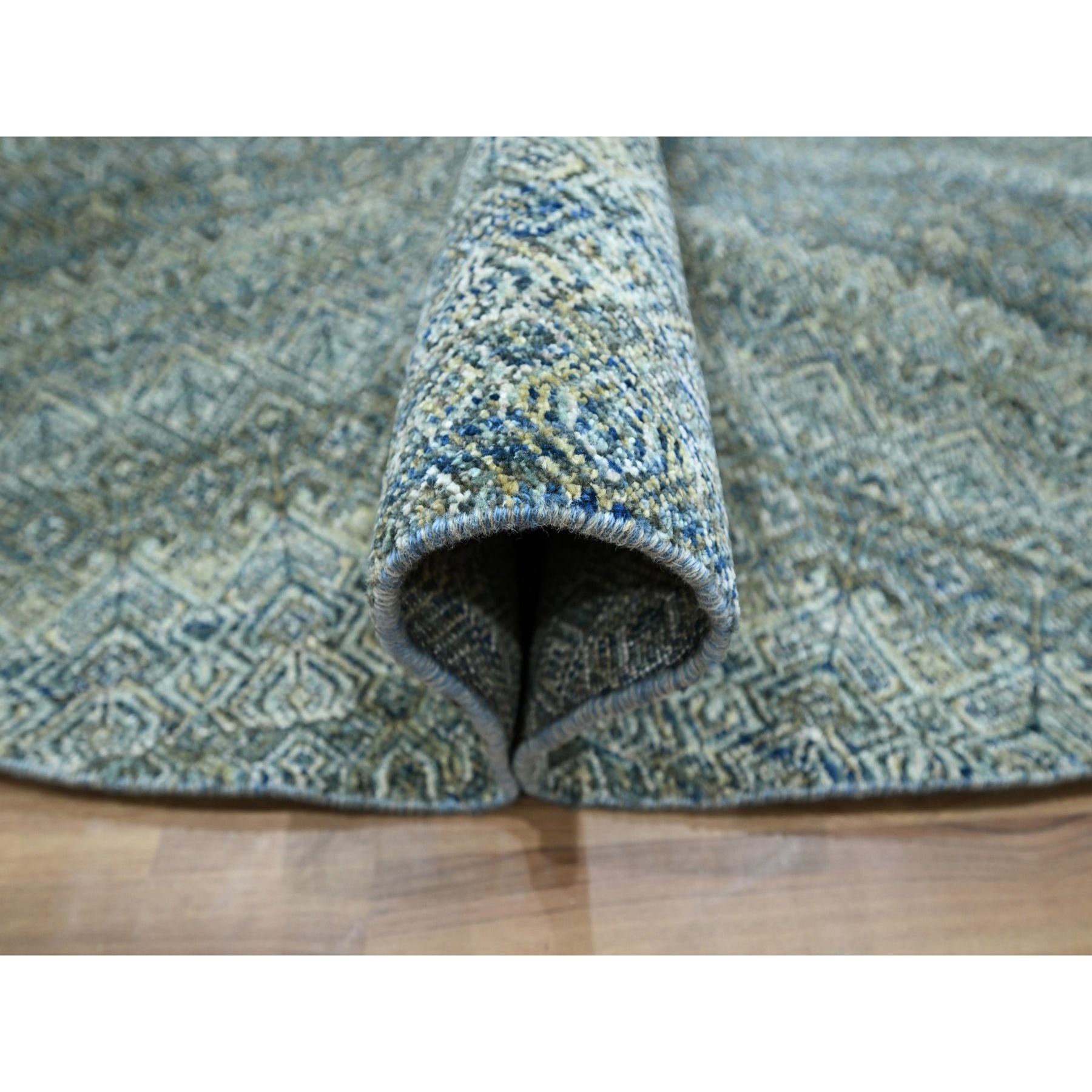 Modern-and-Contemporary-Hand-Knotted-Rug-385555
