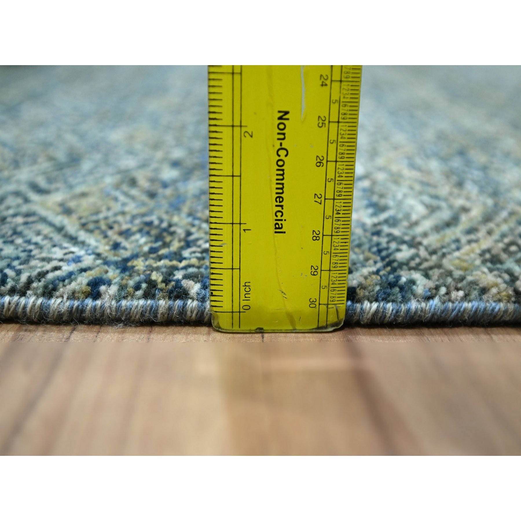 Modern-and-Contemporary-Hand-Knotted-Rug-385570