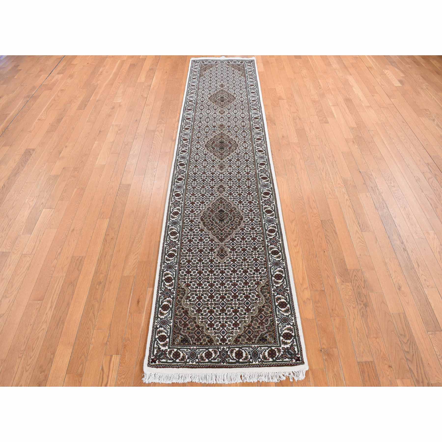 Fine-Oriental-Hand-Knotted-Rug-390340
