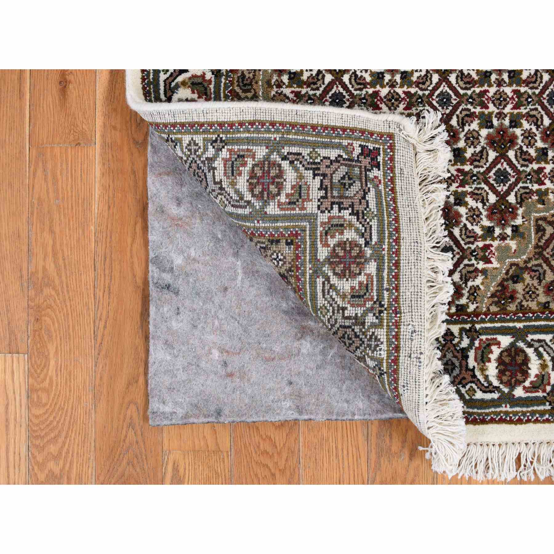 Fine-Oriental-Hand-Knotted-Rug-390340