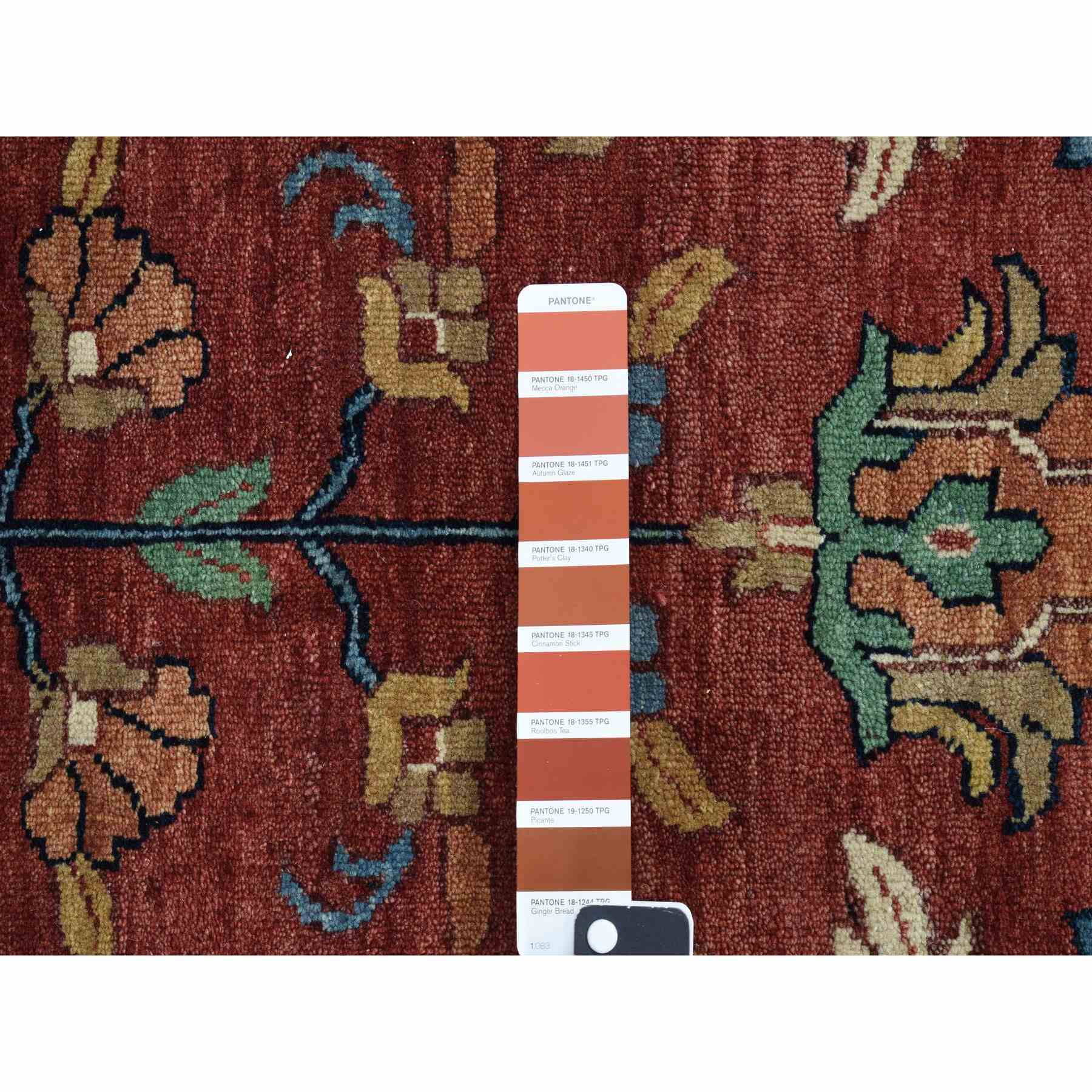 Heriz-Hand-Knotted-Rug-390045