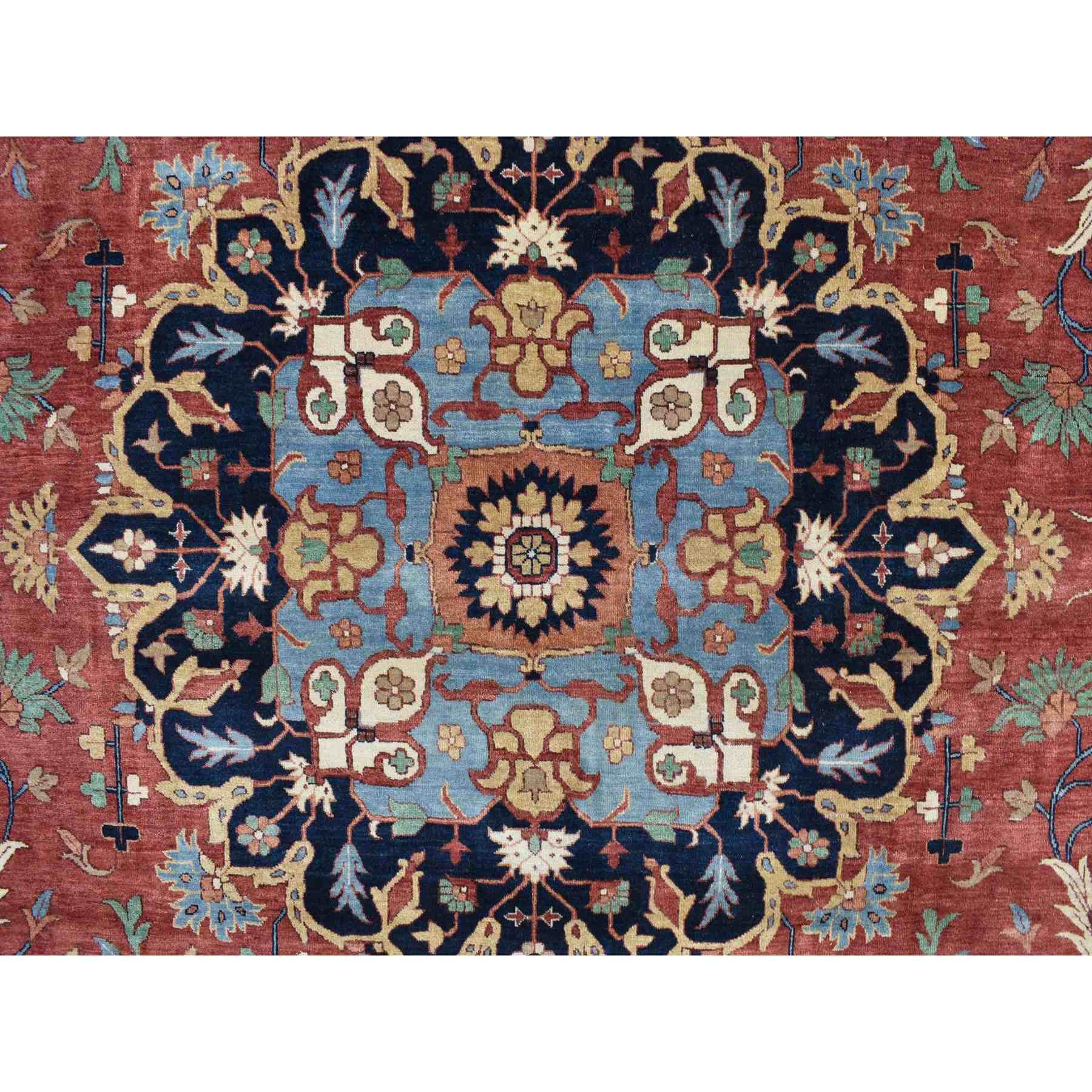 Heriz-Hand-Knotted-Rug-390045