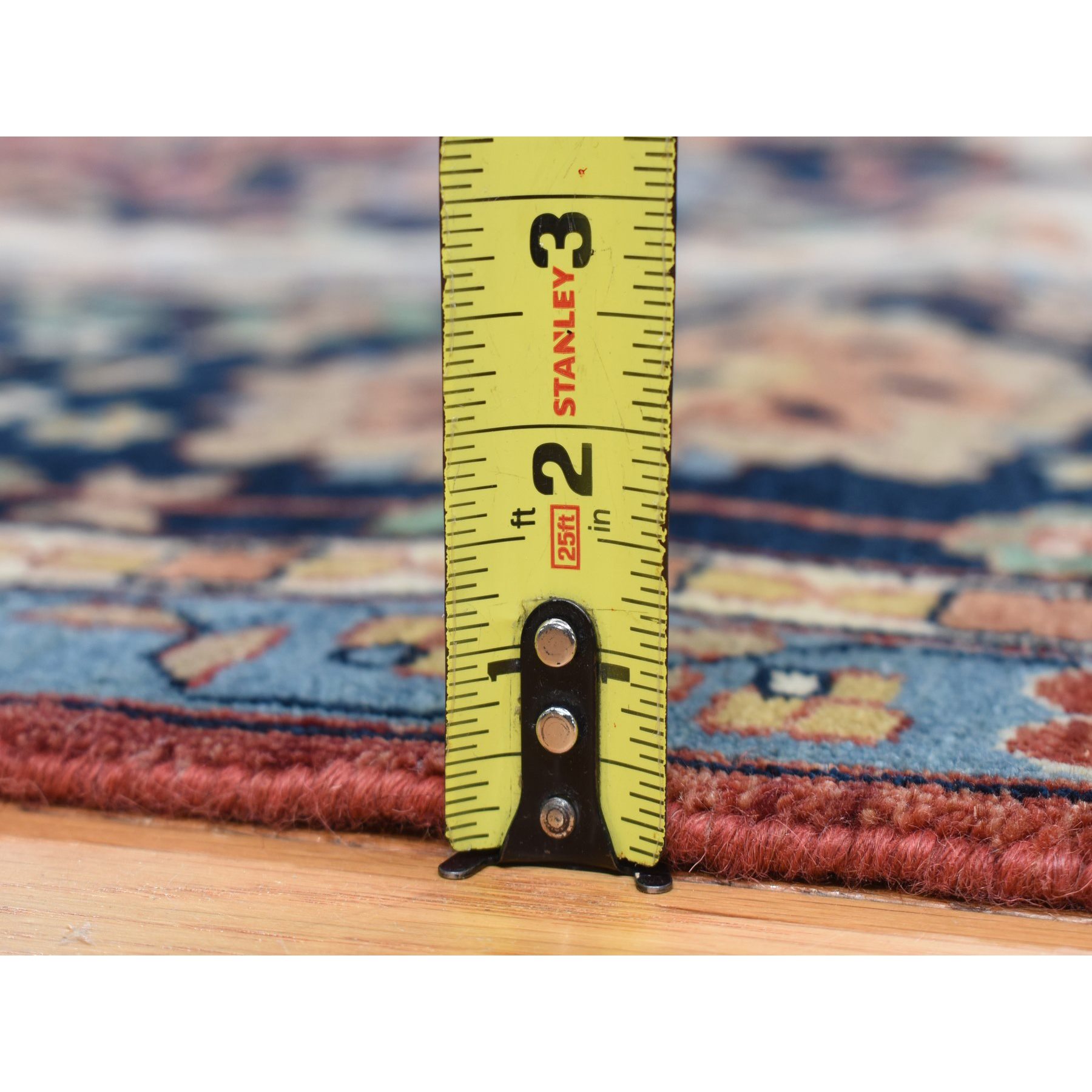 Heriz-Hand-Knotted-Rug-390045