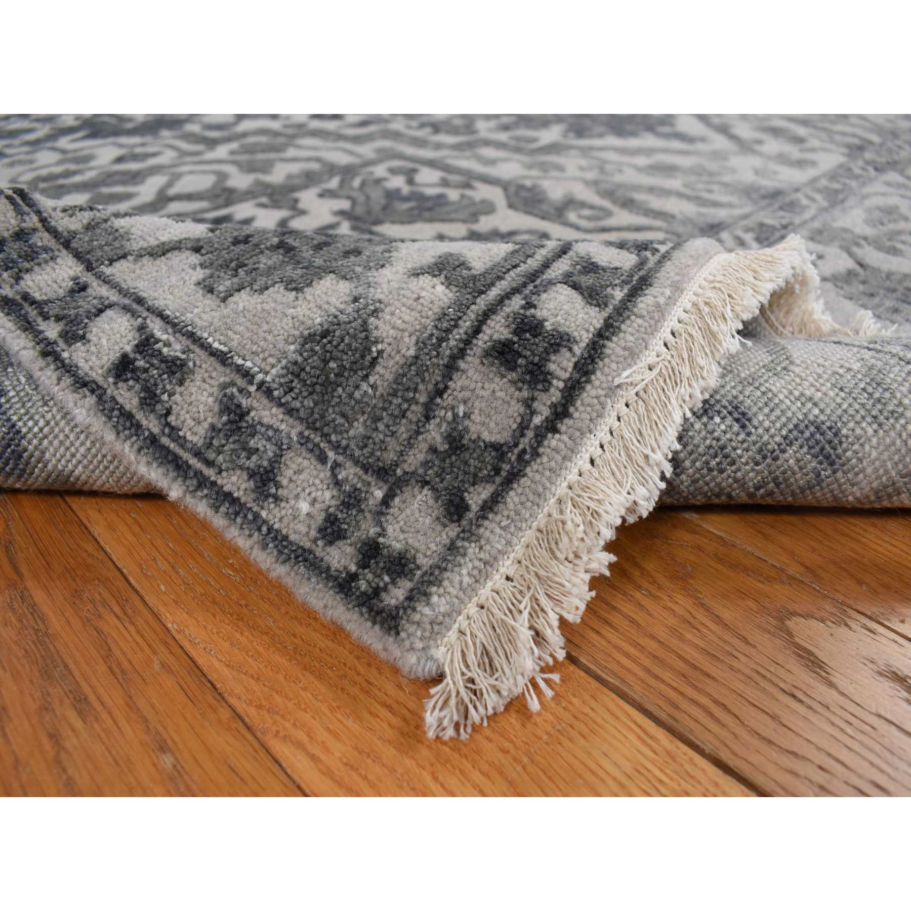 Heriz-Hand-Knotted-Rug-390245