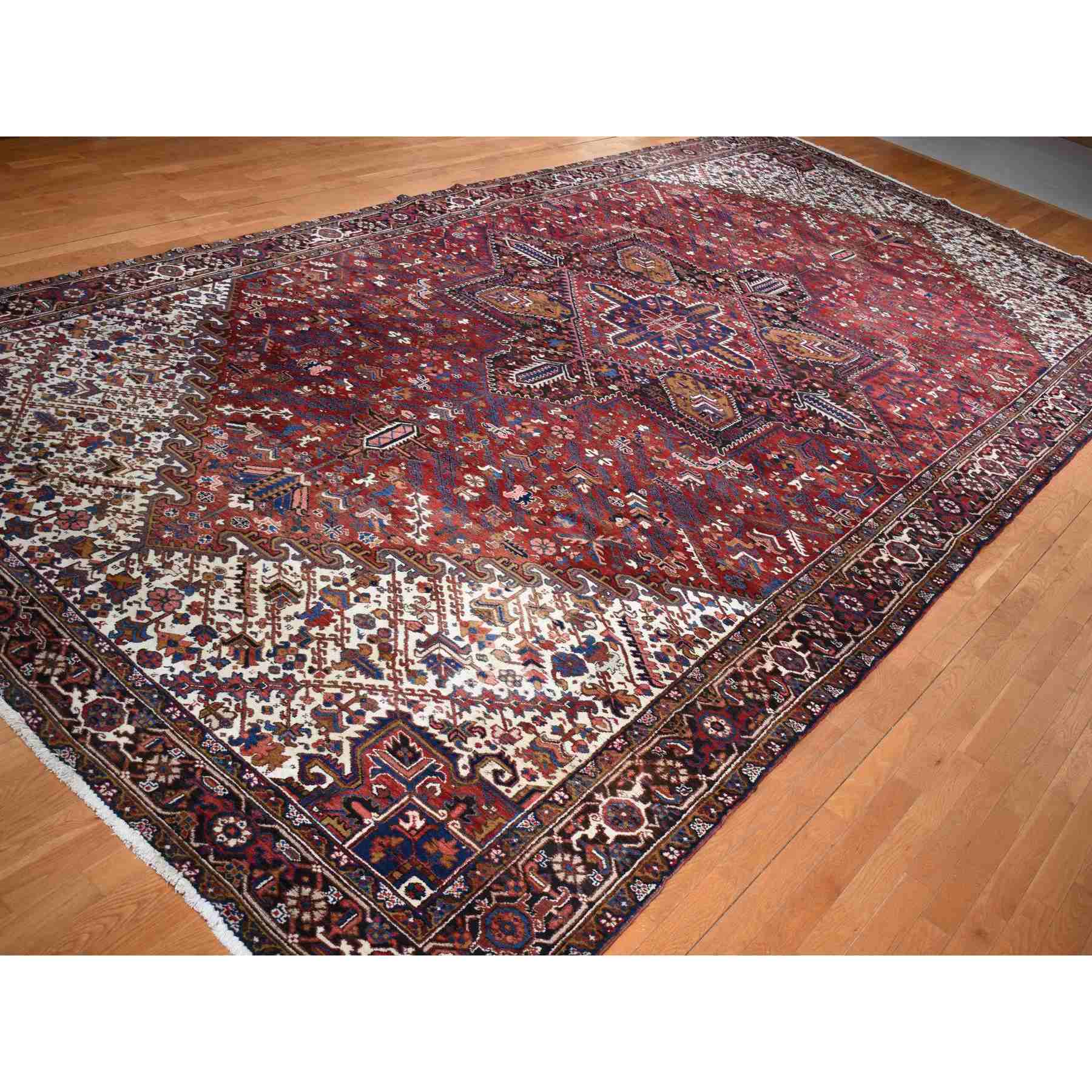 Heriz-Hand-Knotted-Rug-390860