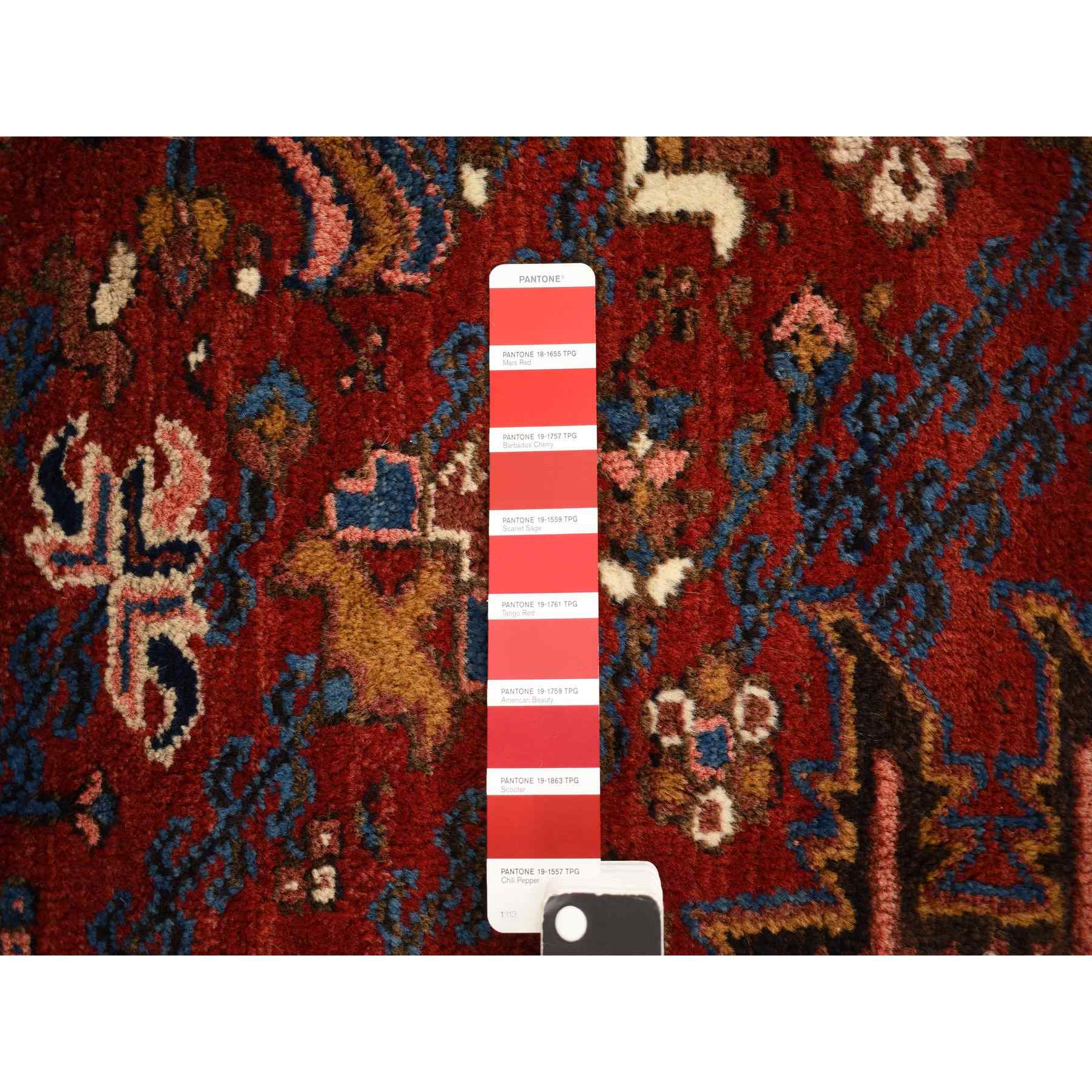 Heriz-Hand-Knotted-Rug-390860