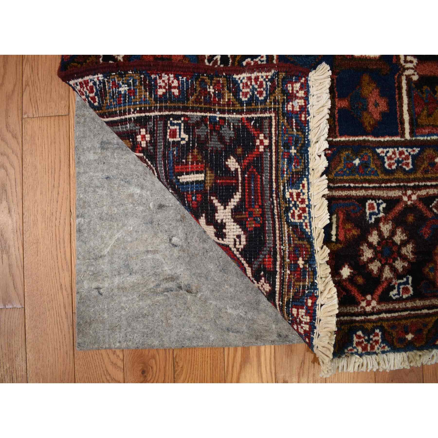 Heriz-Hand-Knotted-Rug-390860