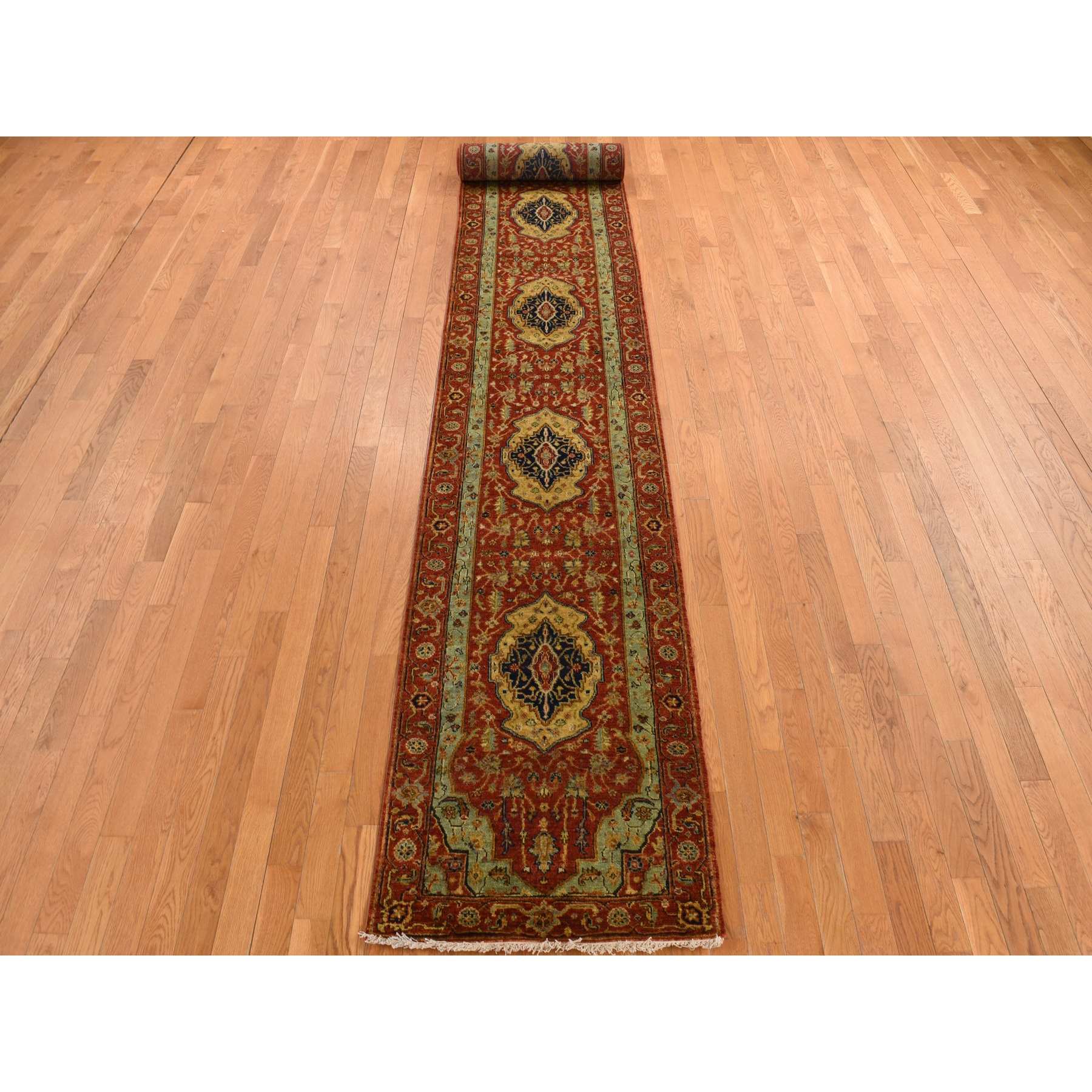 Heriz-Hand-Knotted-Rug-391045