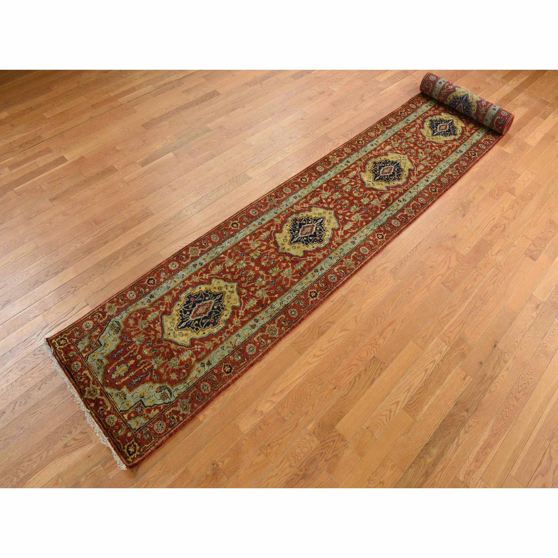 Heriz-Hand-Knotted-Rug-391045