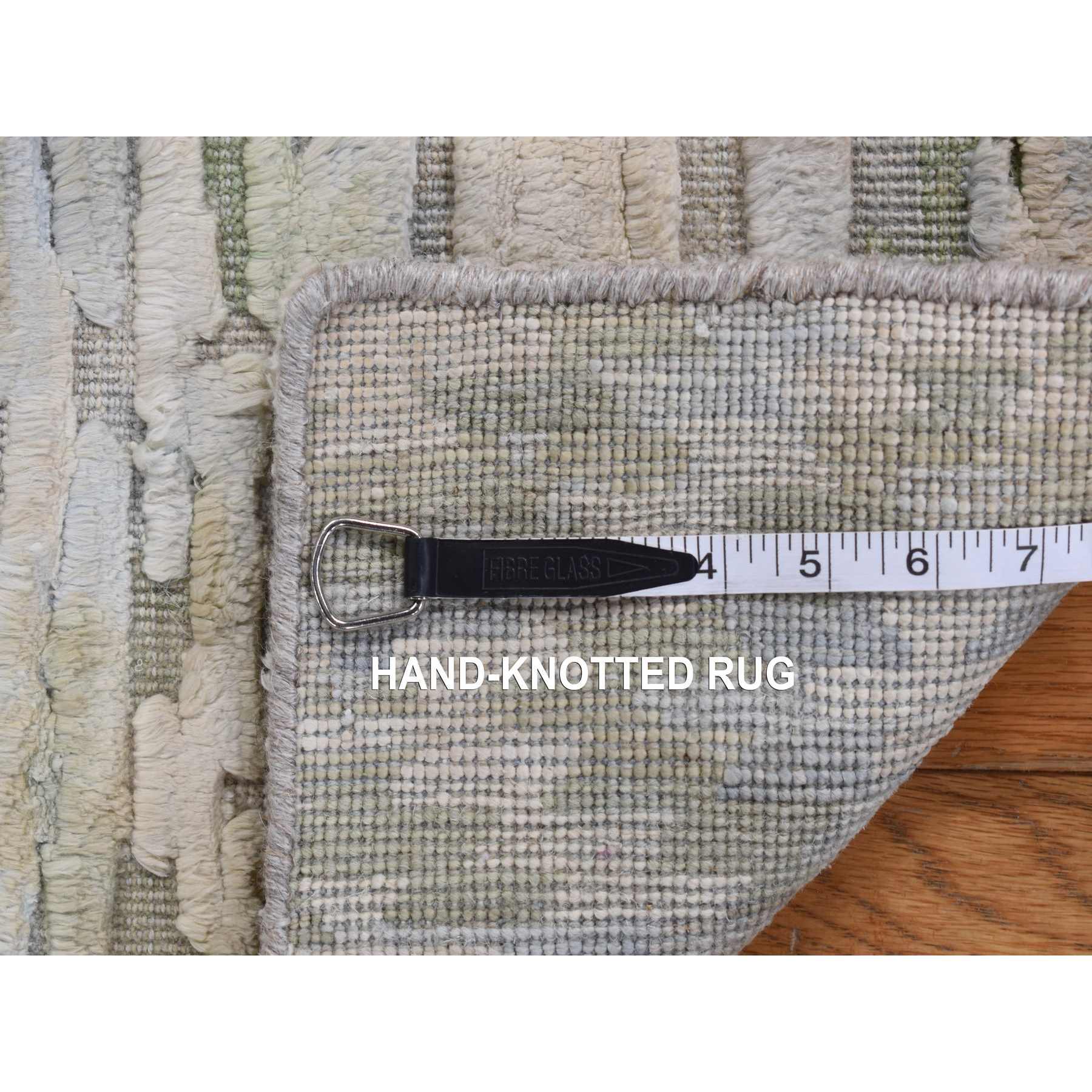 Modern-and-Contemporary-Hand-Knotted-Rug-390110