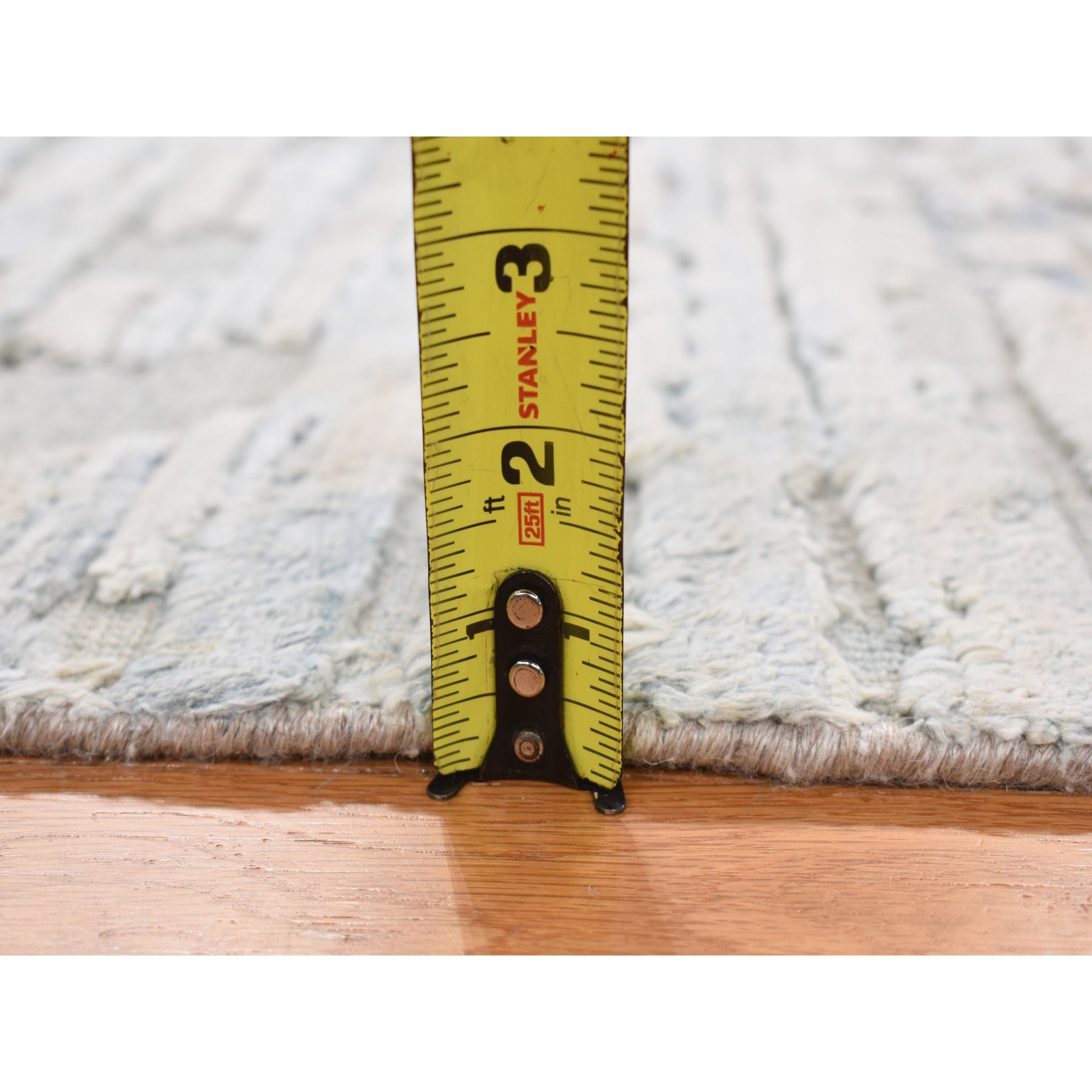 Modern-and-Contemporary-Hand-Knotted-Rug-390125