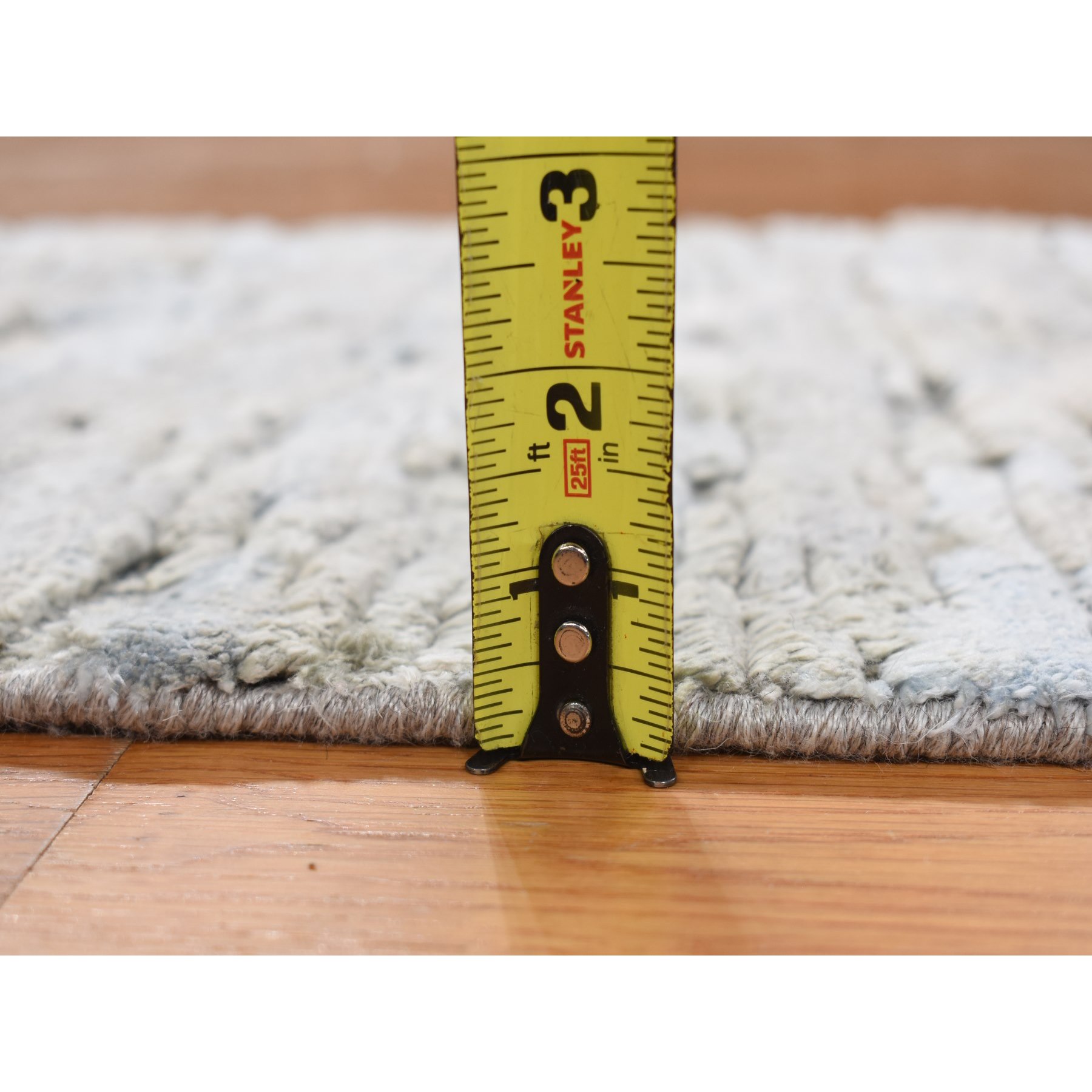 Modern-and-Contemporary-Hand-Knotted-Rug-390130