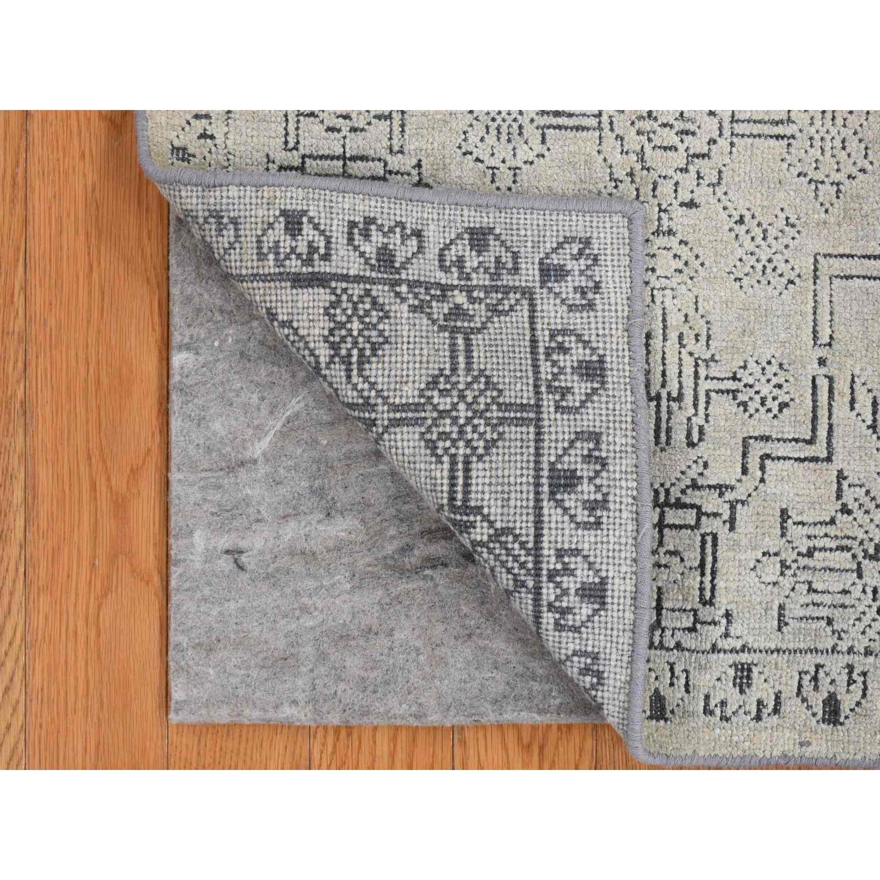 Modern-and-Contemporary-Hand-Knotted-Rug-390145
