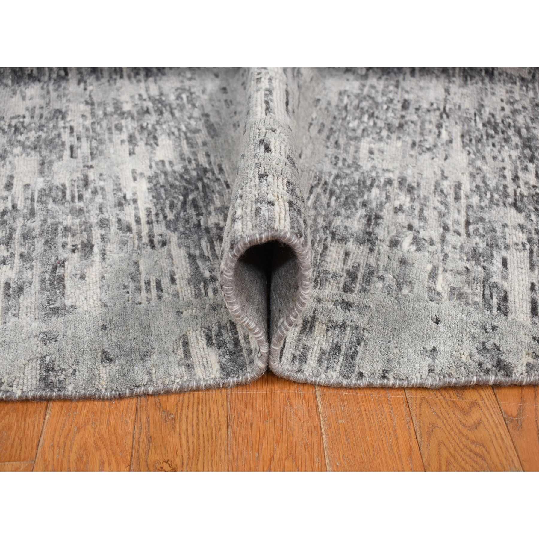 Modern-and-Contemporary-Hand-Knotted-Rug-390175