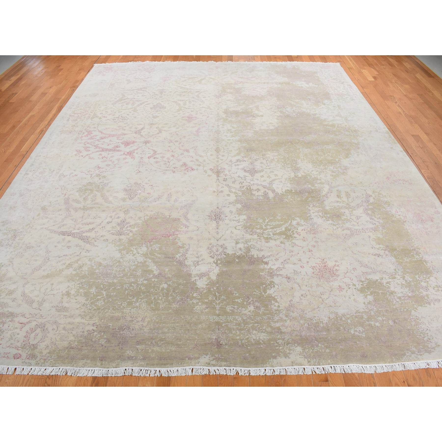 Modern-and-Contemporary-Hand-Knotted-Rug-390185