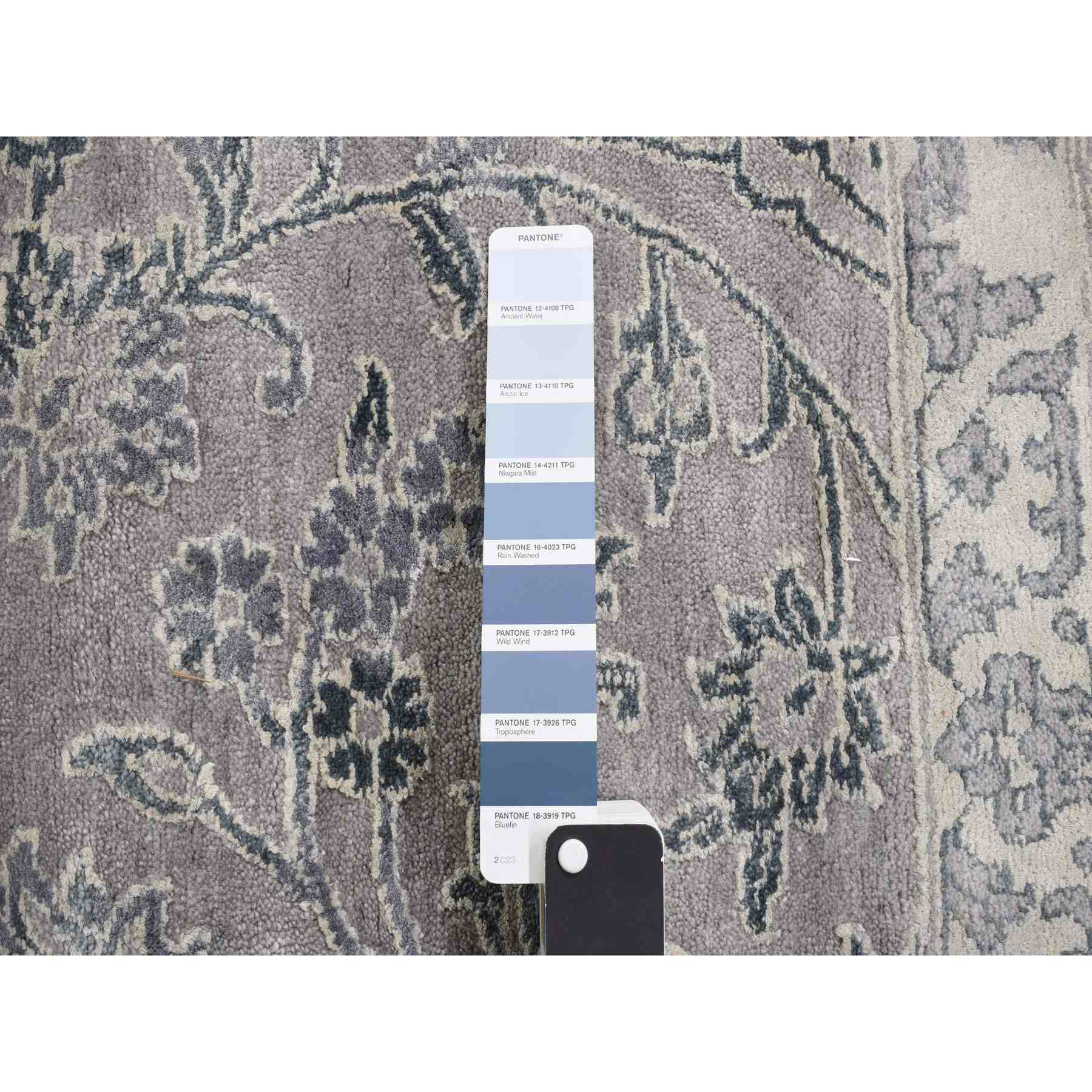 Modern-and-Contemporary-Hand-Knotted-Rug-390190