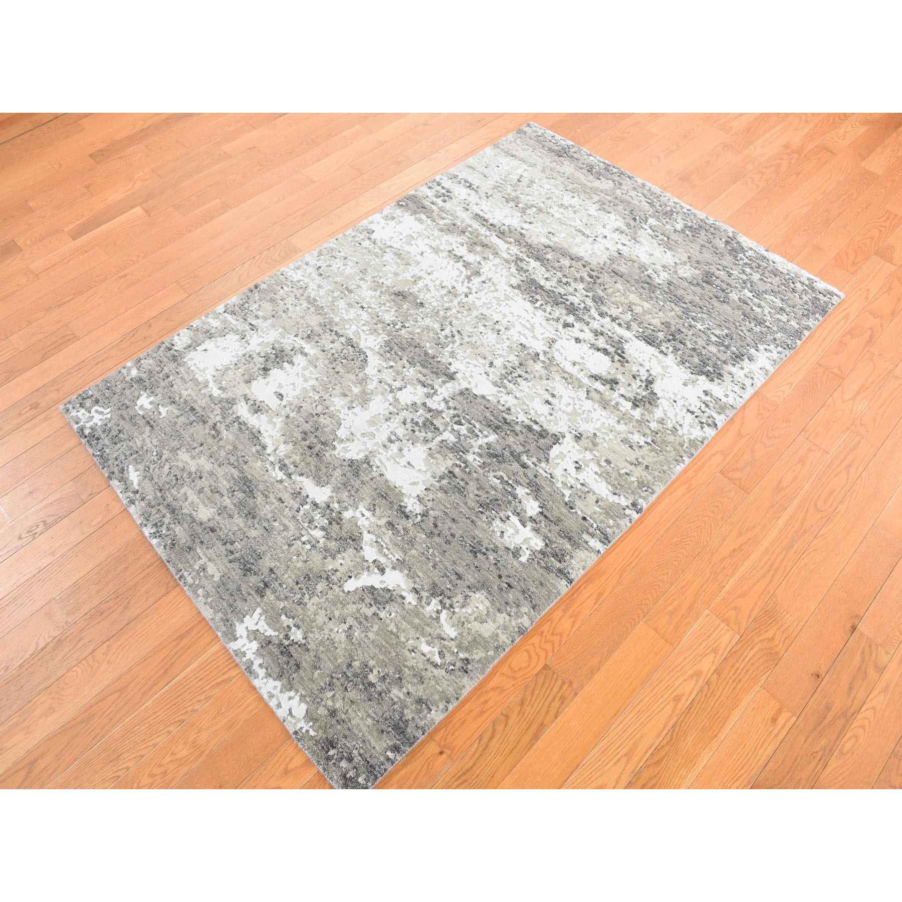 Modern-and-Contemporary-Hand-Knotted-Rug-390390