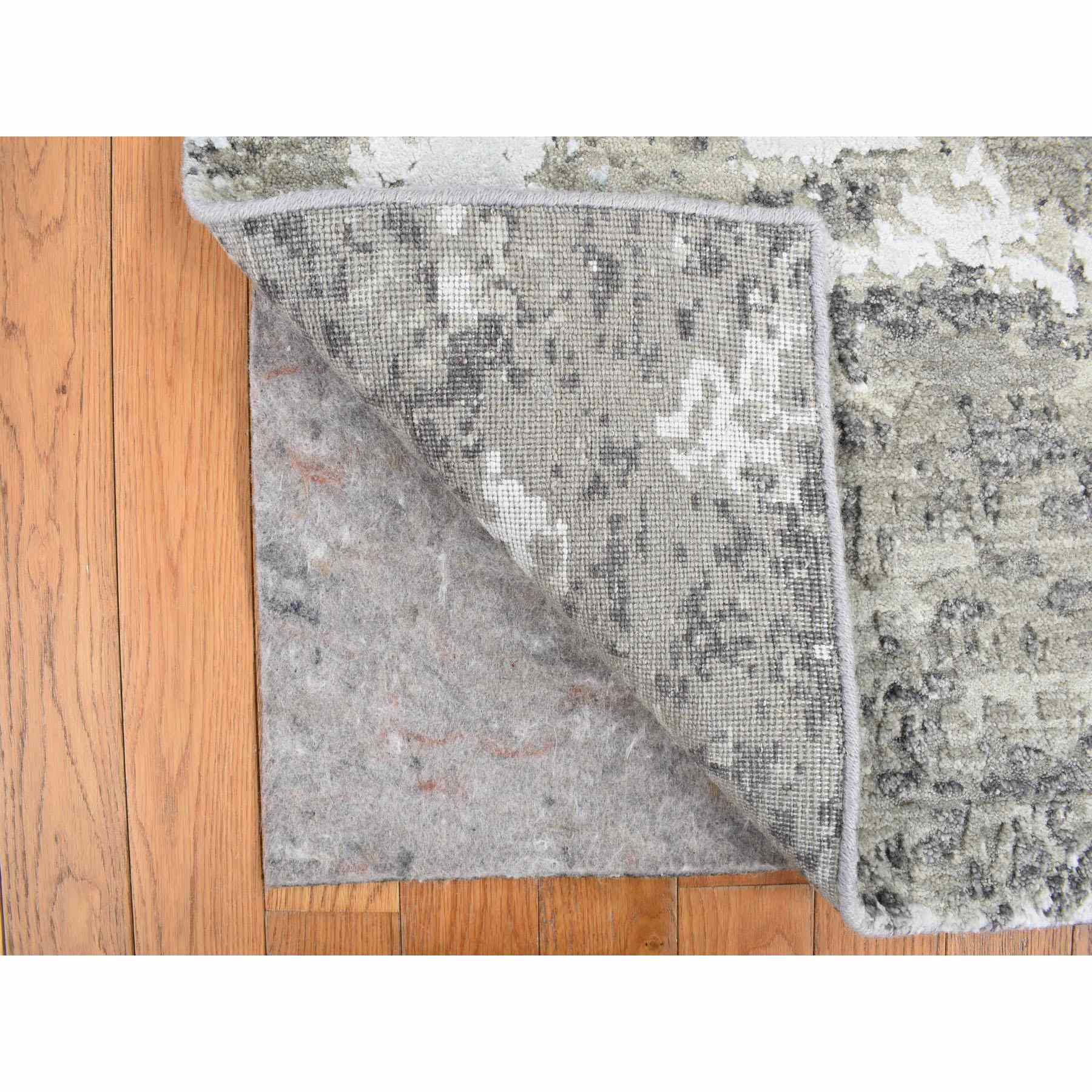 Modern-and-Contemporary-Hand-Knotted-Rug-390390