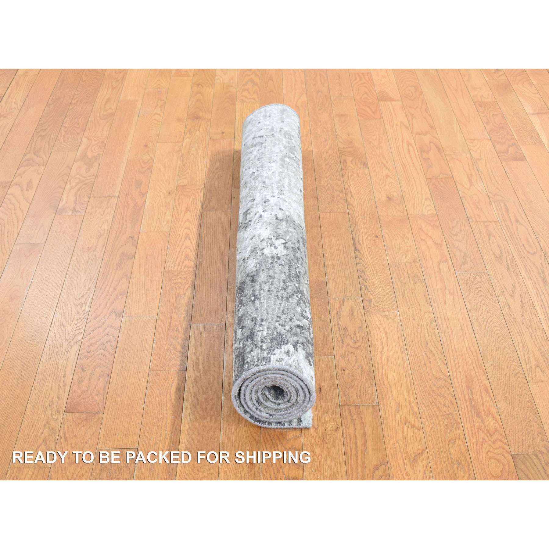 Modern-and-Contemporary-Hand-Knotted-Rug-390390