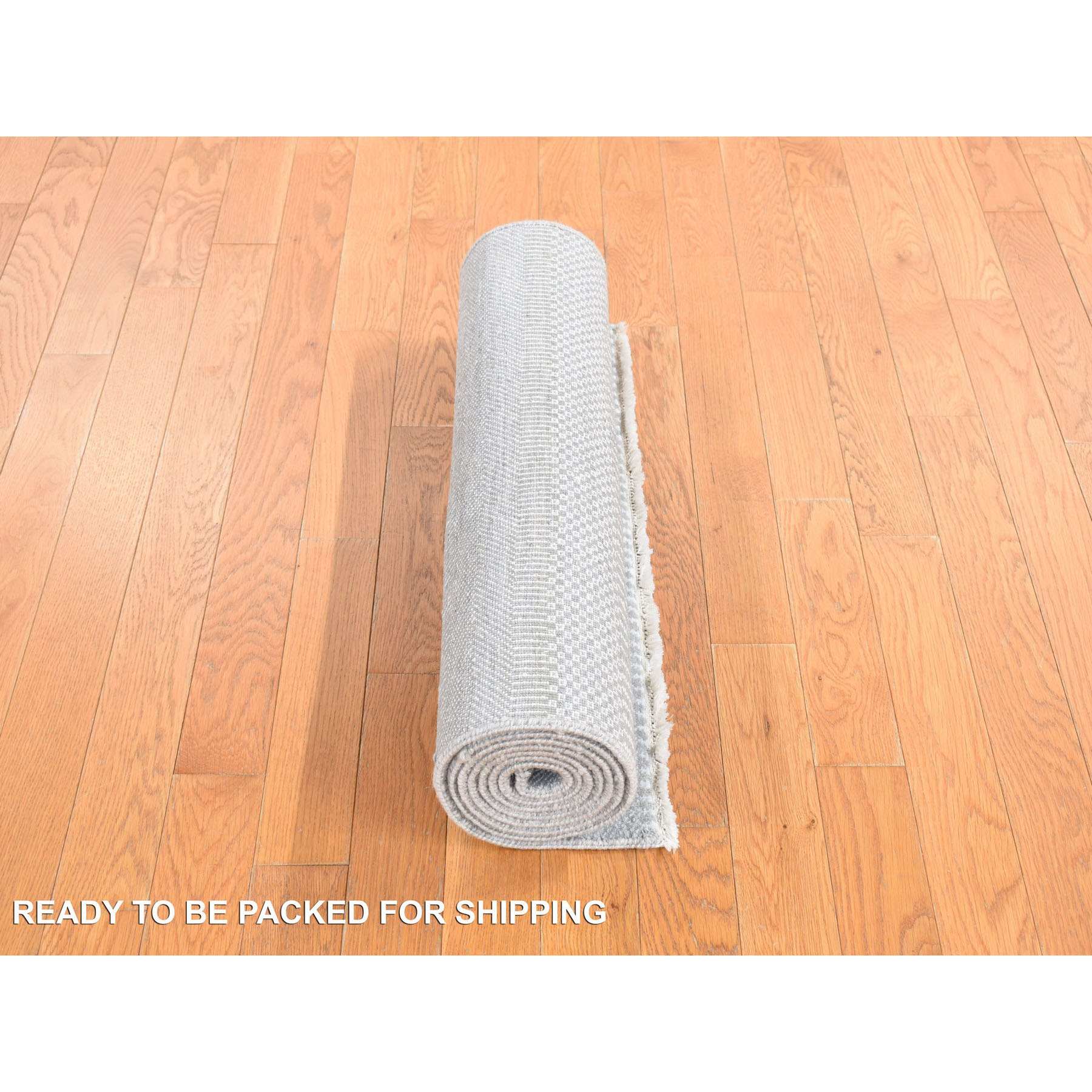 Modern-and-Contemporary-Hand-Knotted-Rug-390400