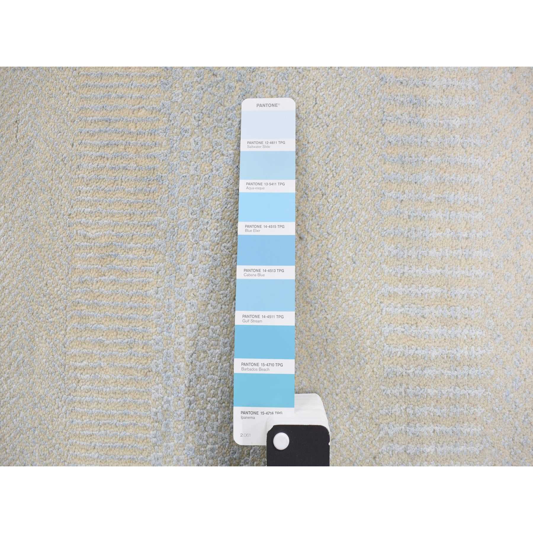 Modern-and-Contemporary-Hand-Knotted-Rug-390475