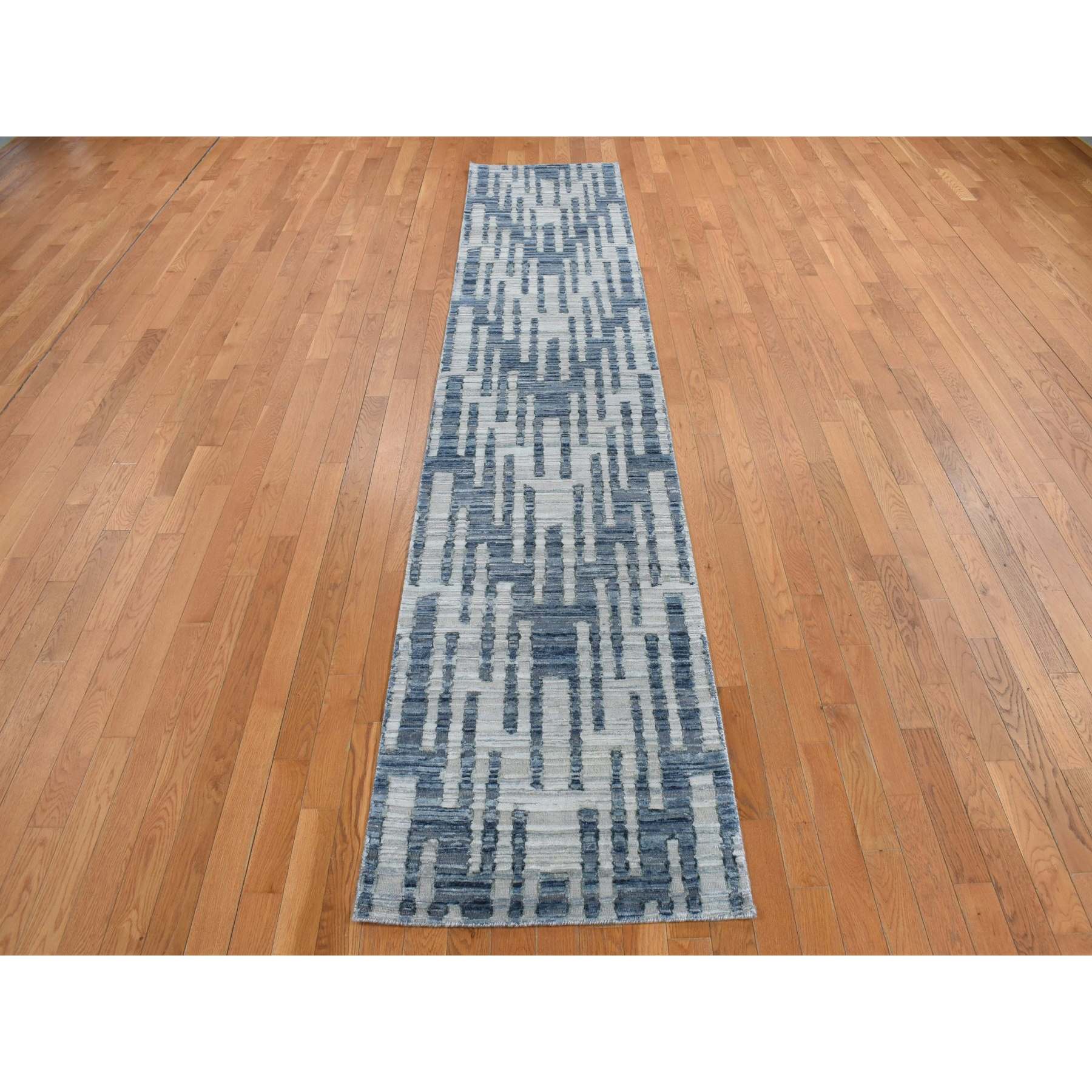 Modern-and-Contemporary-Hand-Knotted-Rug-390480