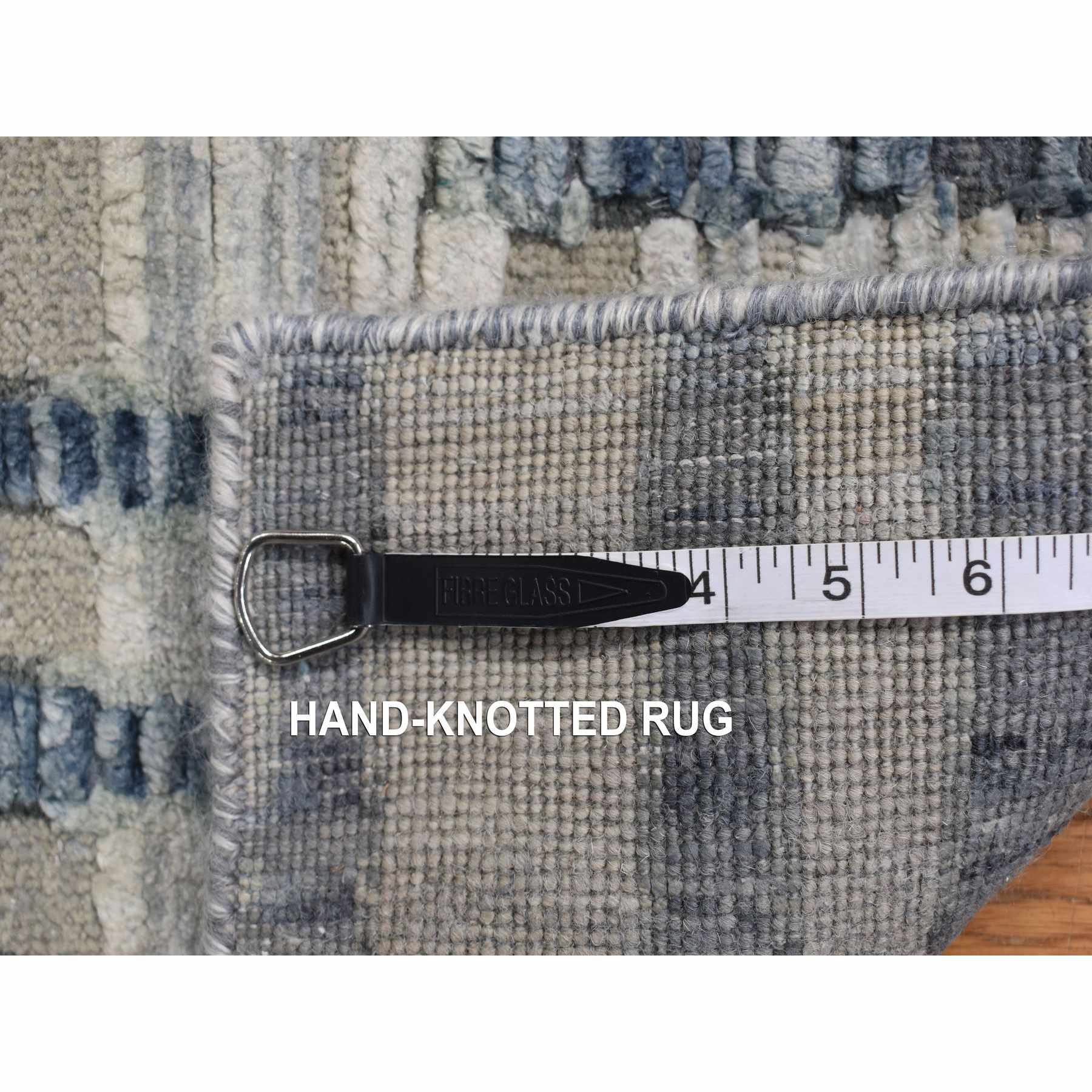 Modern-and-Contemporary-Hand-Knotted-Rug-390480