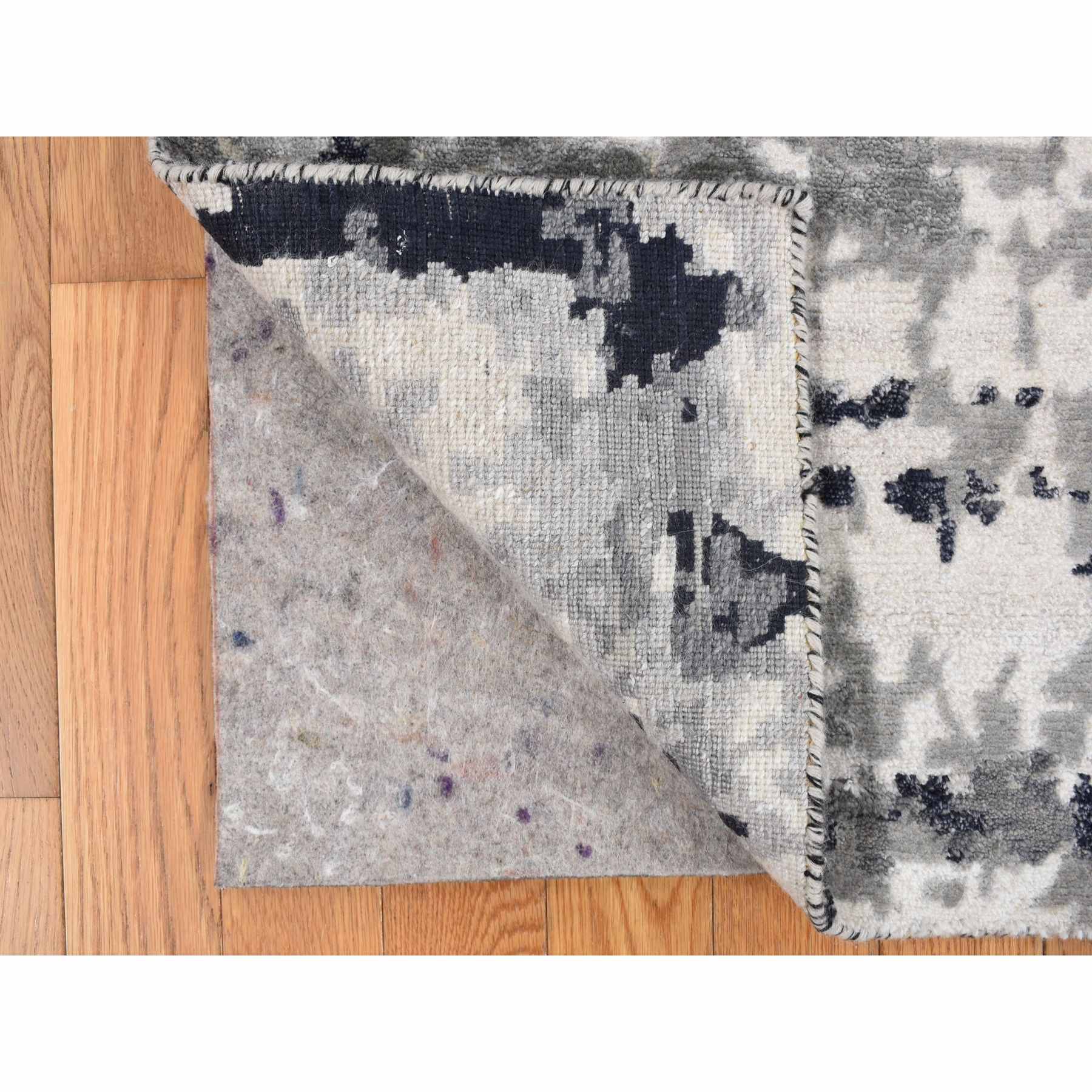 Modern-and-Contemporary-Hand-Knotted-Rug-390500