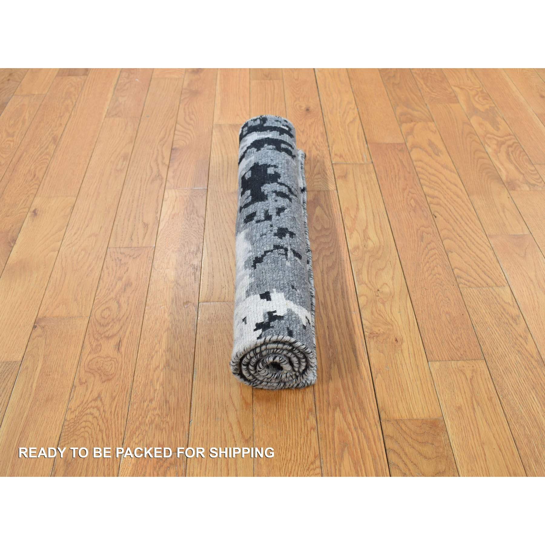 Modern-and-Contemporary-Hand-Knotted-Rug-390500