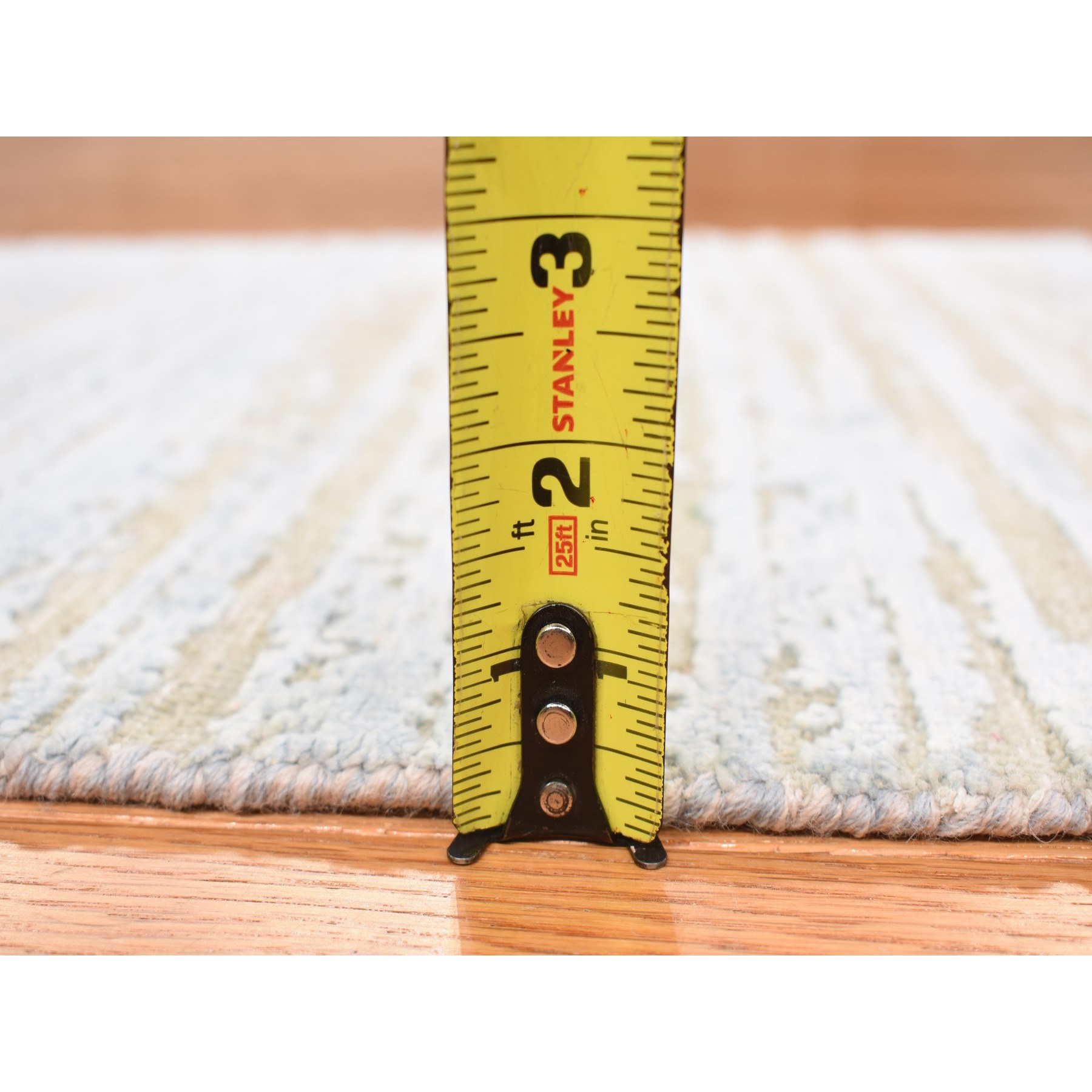 Modern-and-Contemporary-Hand-Knotted-Rug-390530