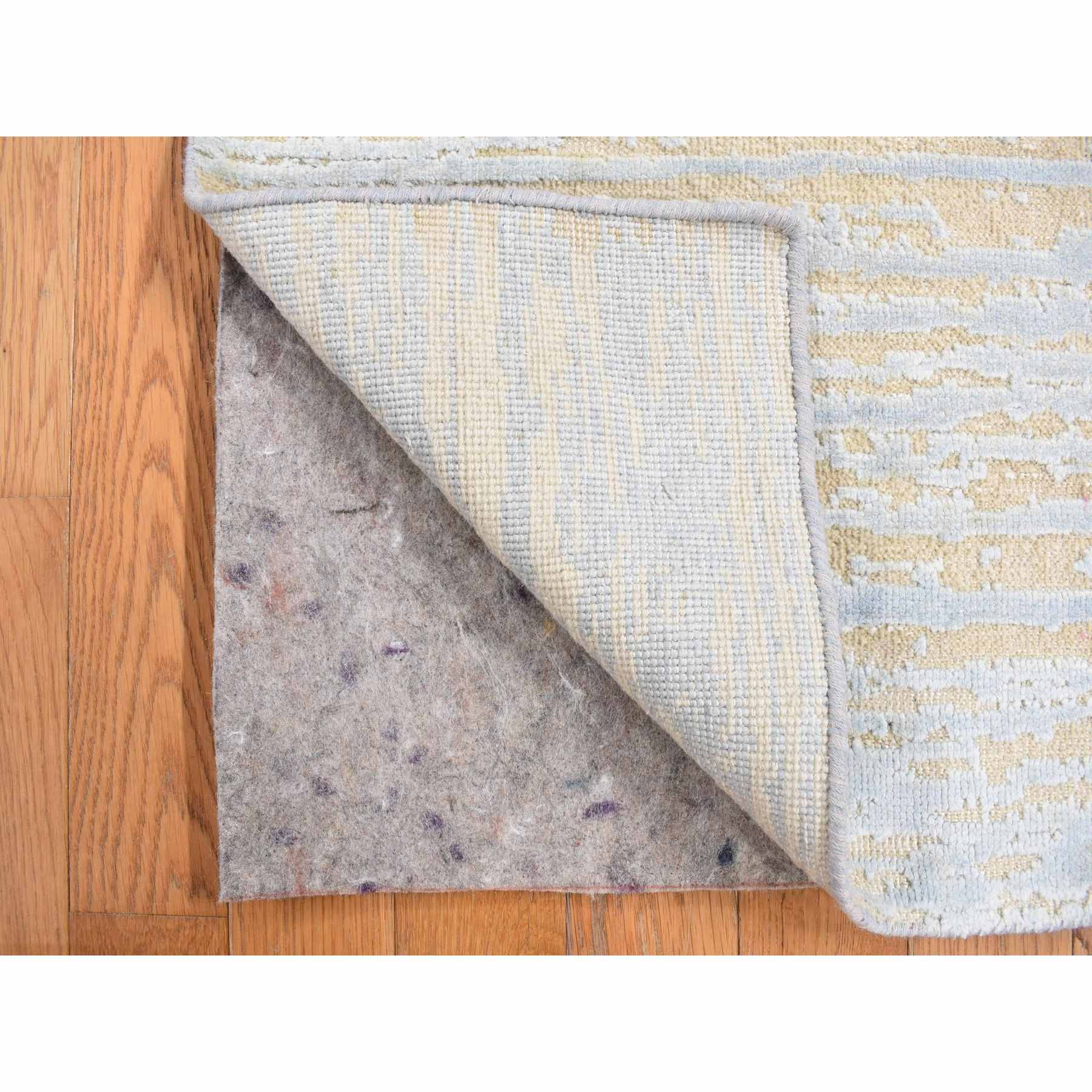 Modern-and-Contemporary-Hand-Knotted-Rug-390540