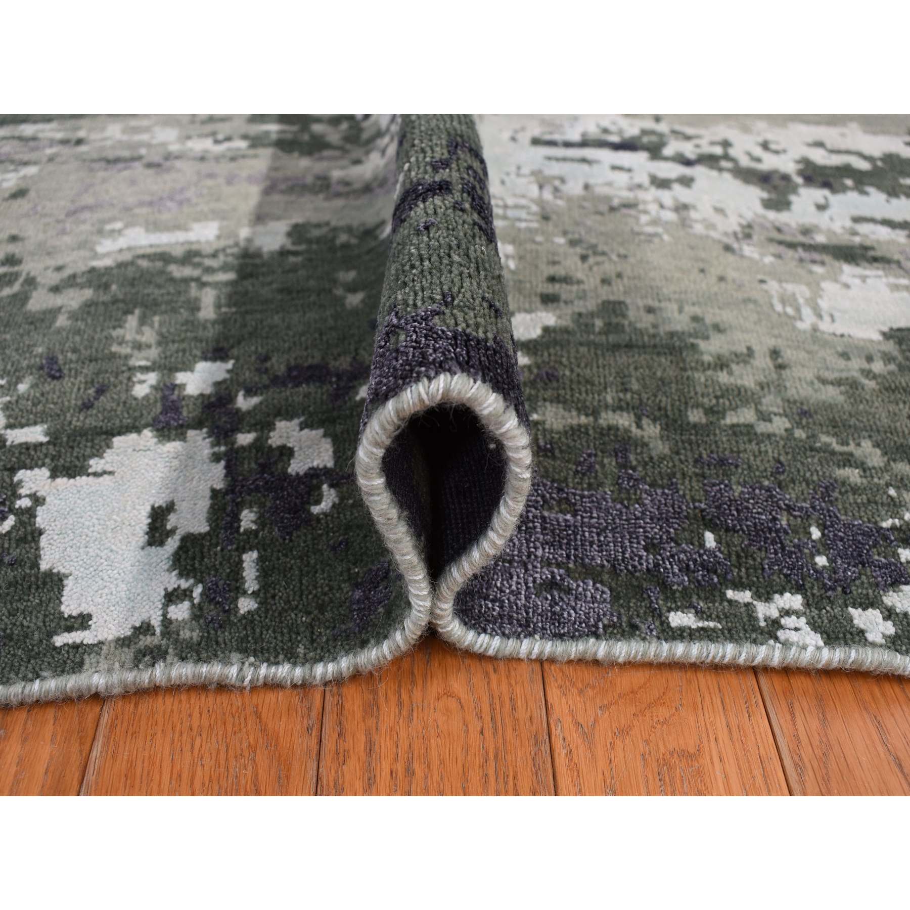 Modern-and-Contemporary-Hand-Knotted-Rug-390720