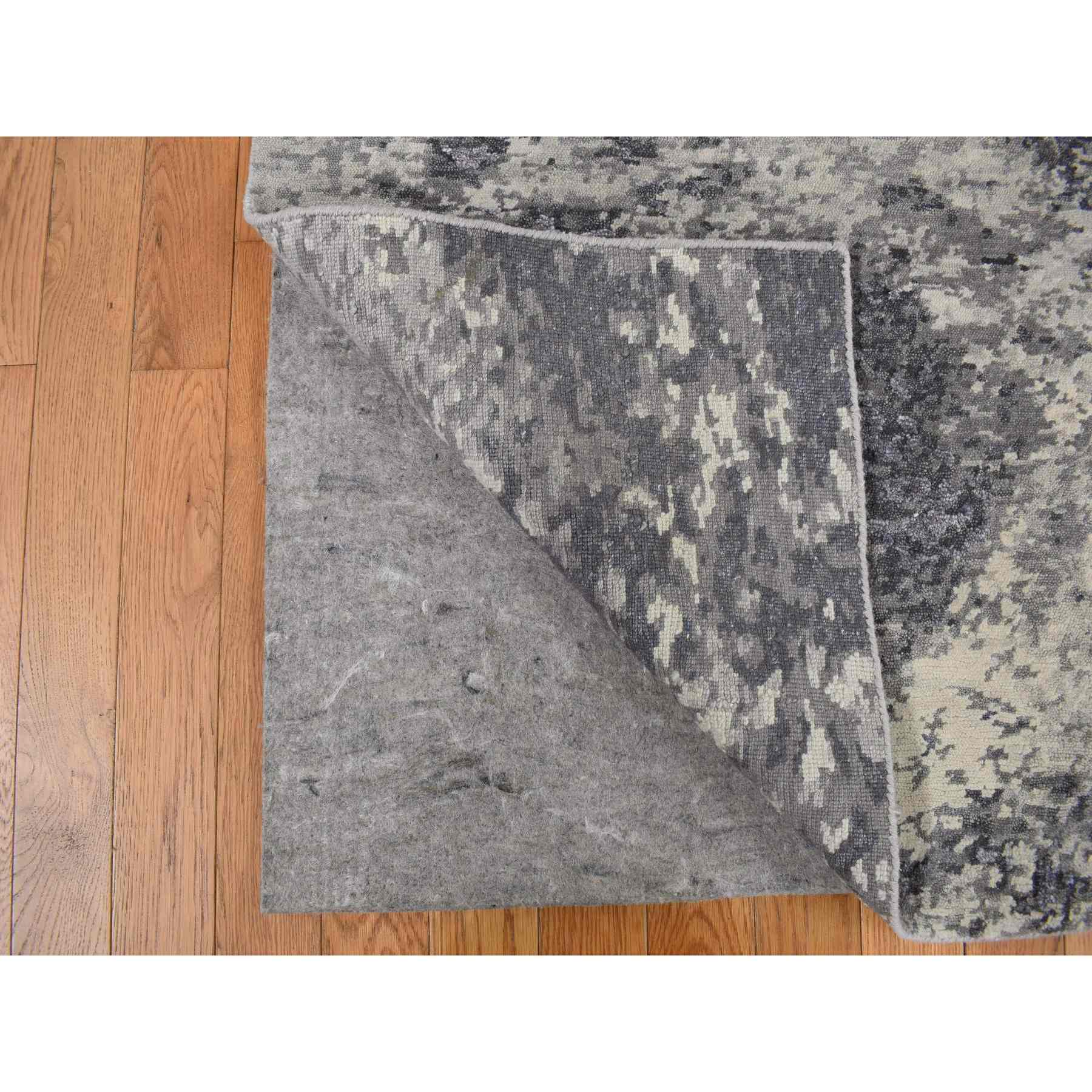 Modern-and-Contemporary-Hand-Knotted-Rug-390750