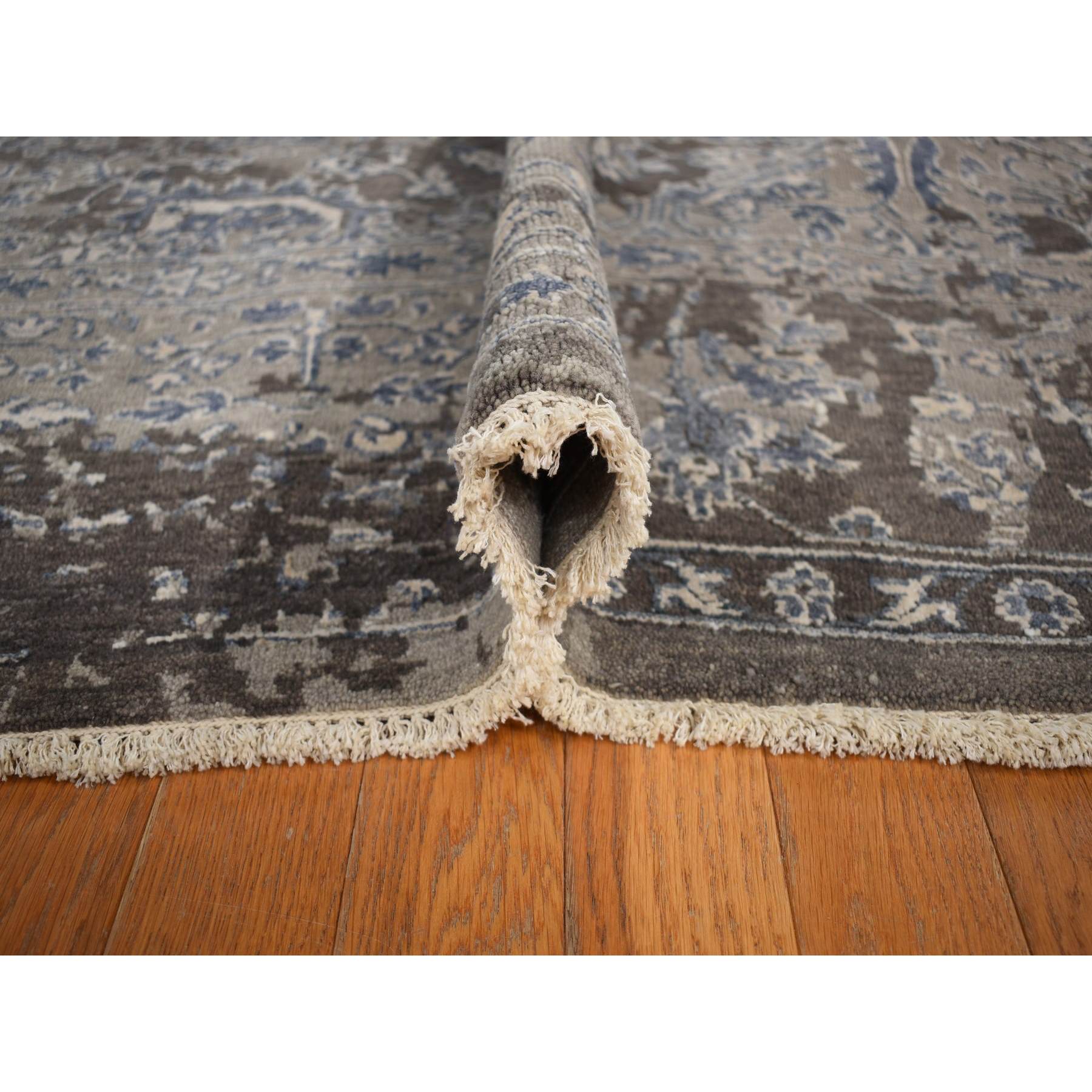 Modern-and-Contemporary-Hand-Knotted-Rug-390880