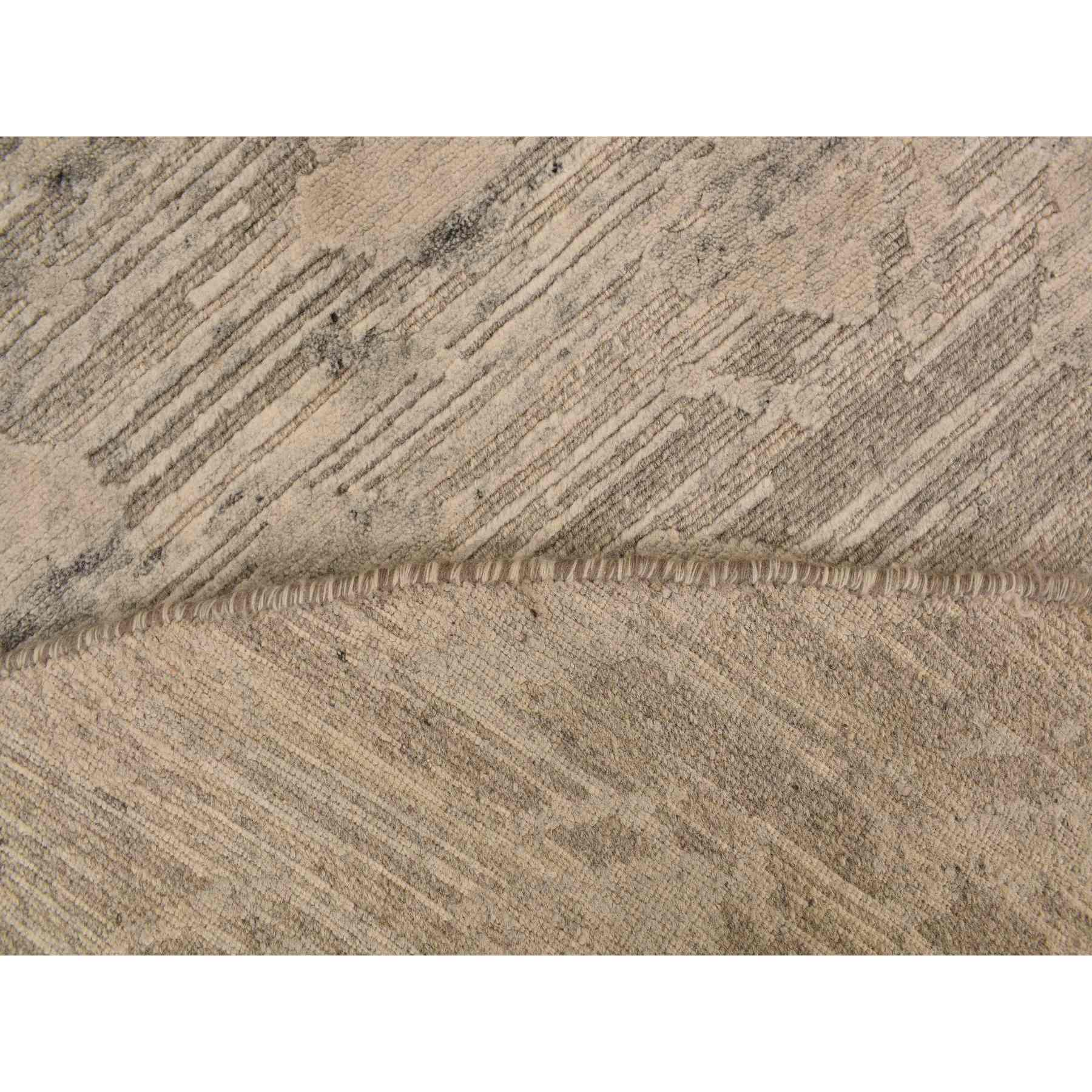 Modern-and-Contemporary-Hand-Knotted-Rug-391185