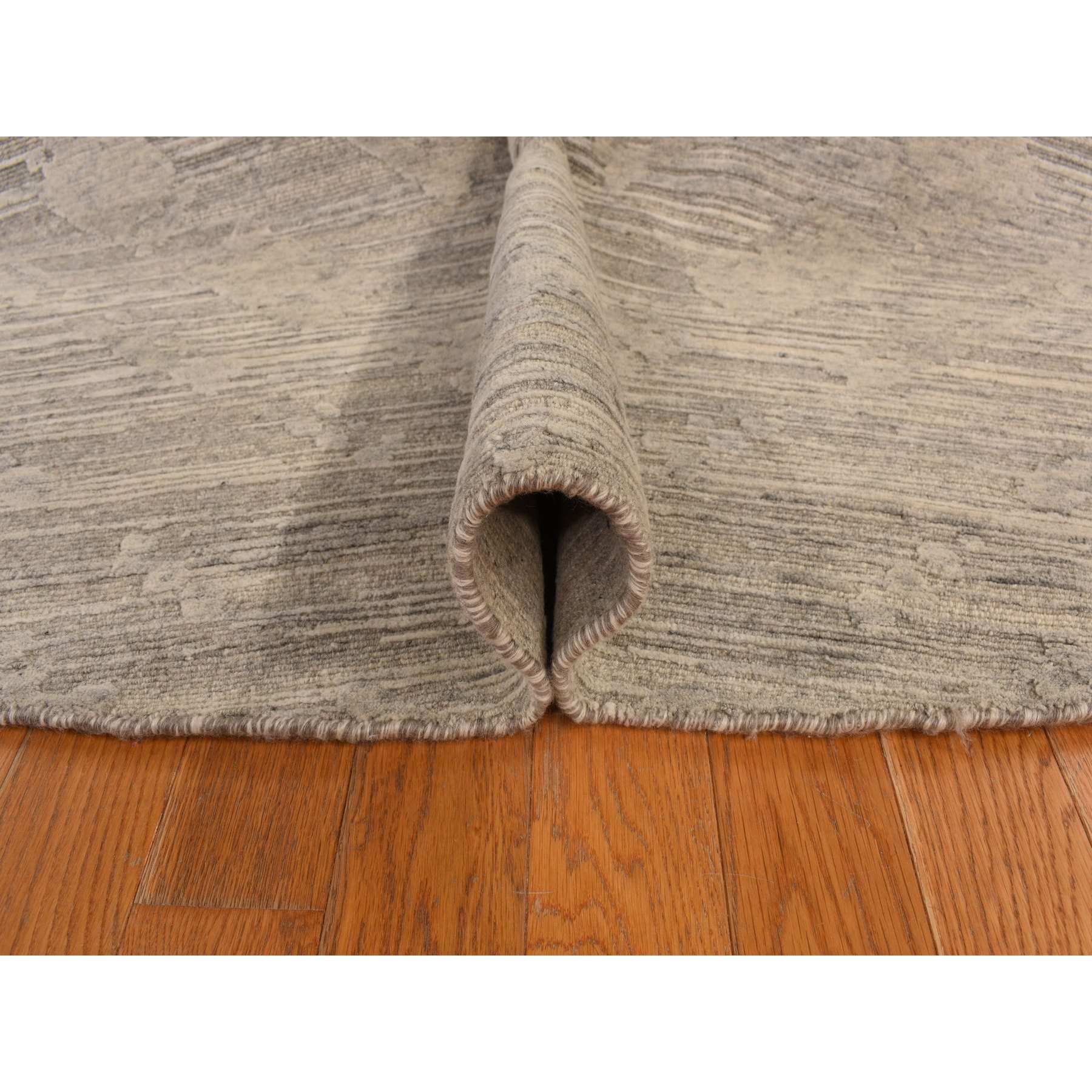 Modern-and-Contemporary-Hand-Knotted-Rug-391185