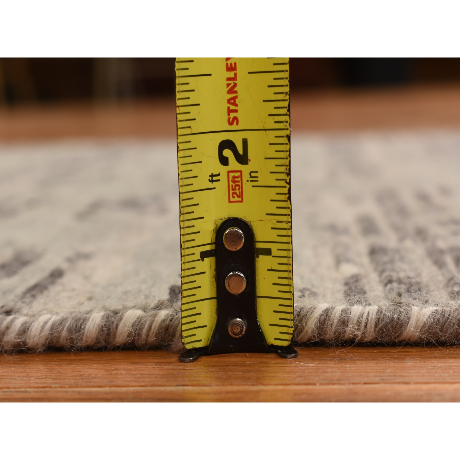 Modern-and-Contemporary-Hand-Knotted-Rug-391230